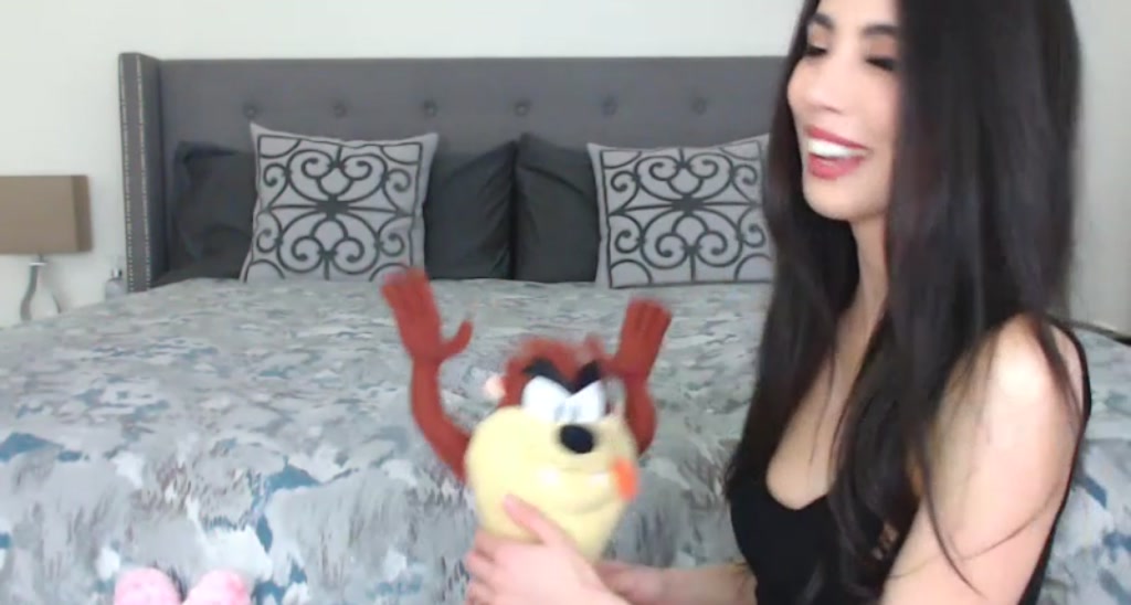 Lebgirl95 video thumbnail