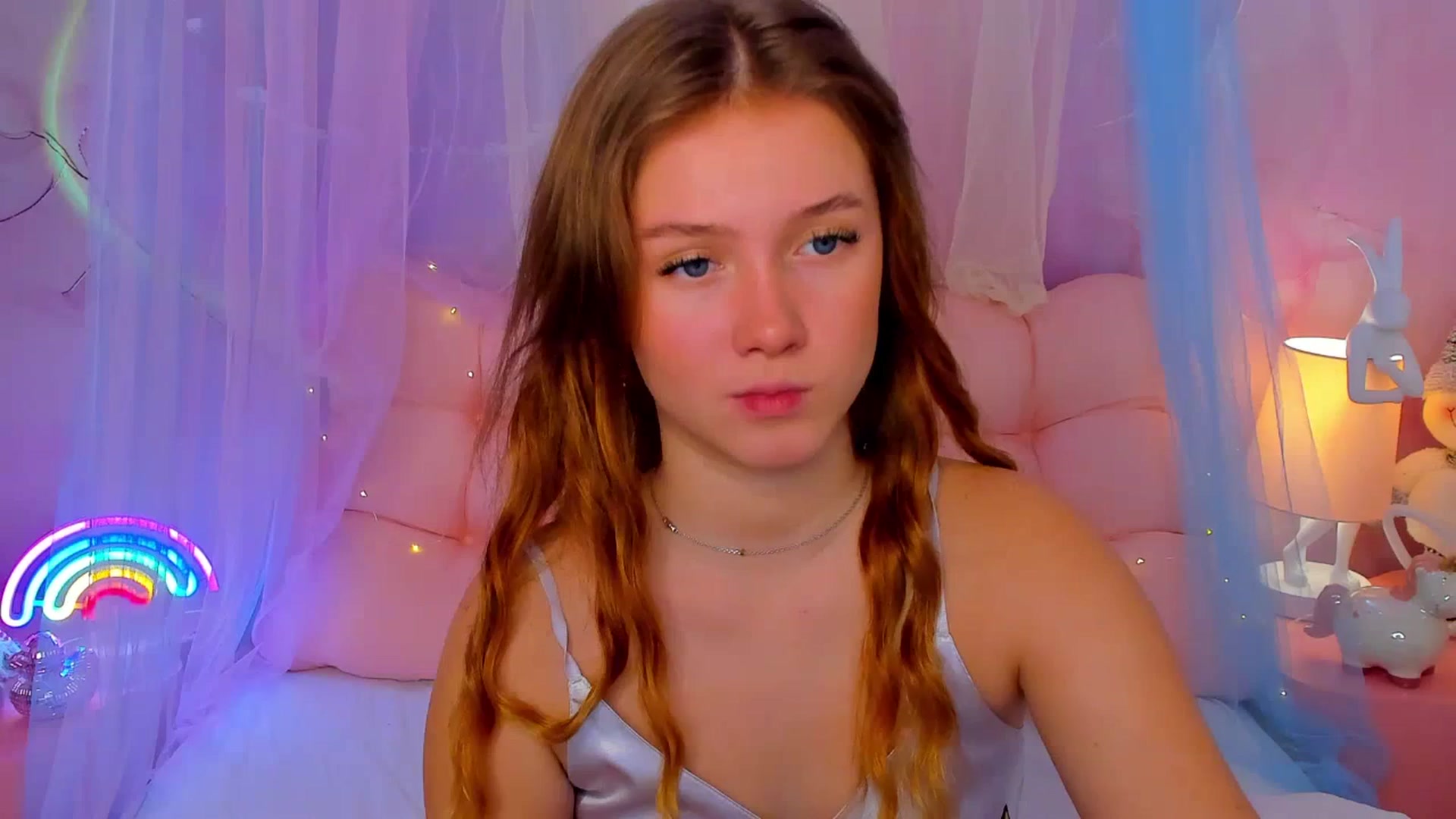 Beatrizz video thumbnail