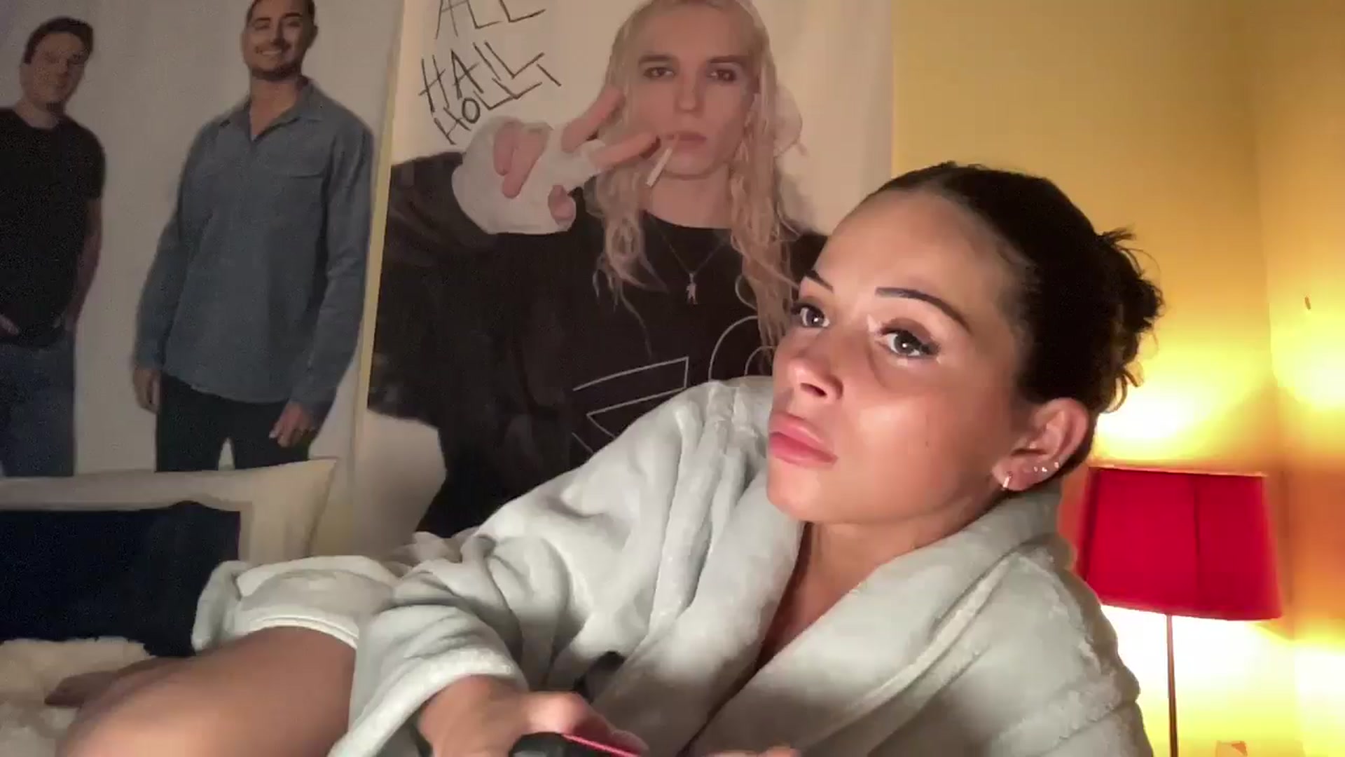 amberrrr video thumbnail