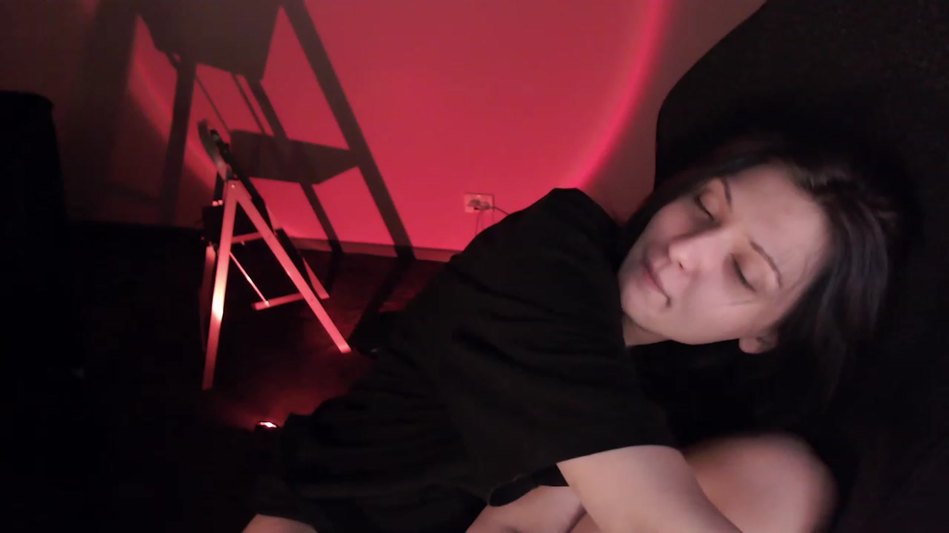 r00m704v01d video thumbnail