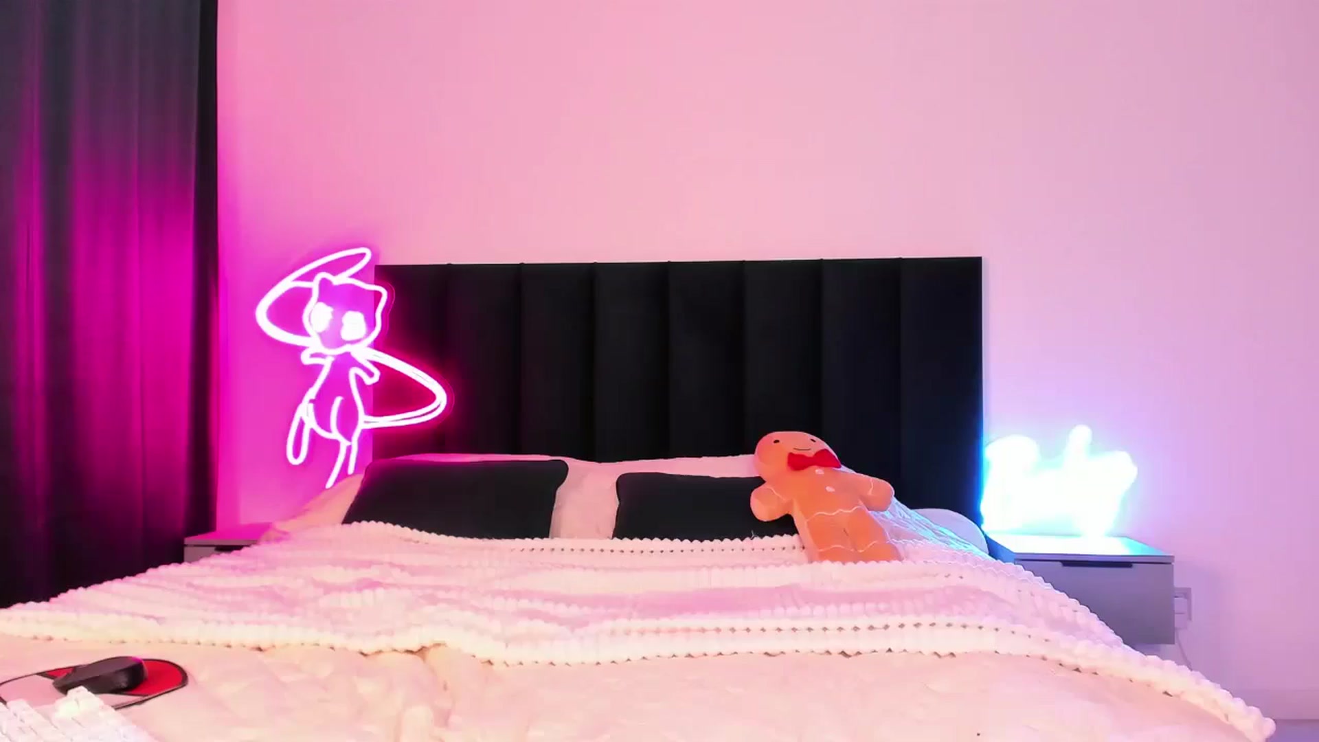 wow_lovie video thumbnail