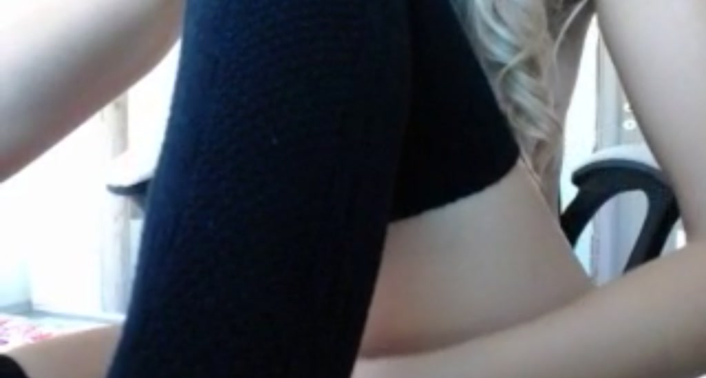 LauraSins video thumbnail