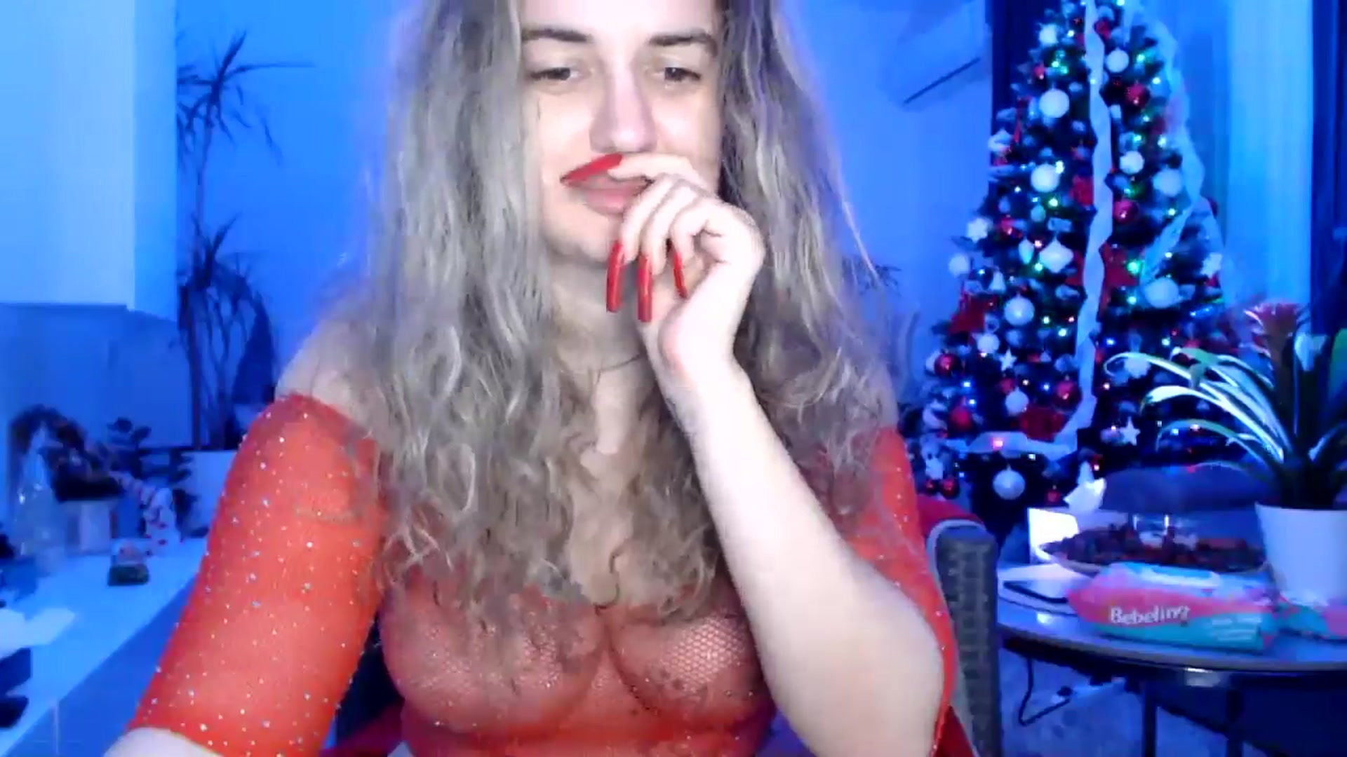MissDivinna video thumbnail