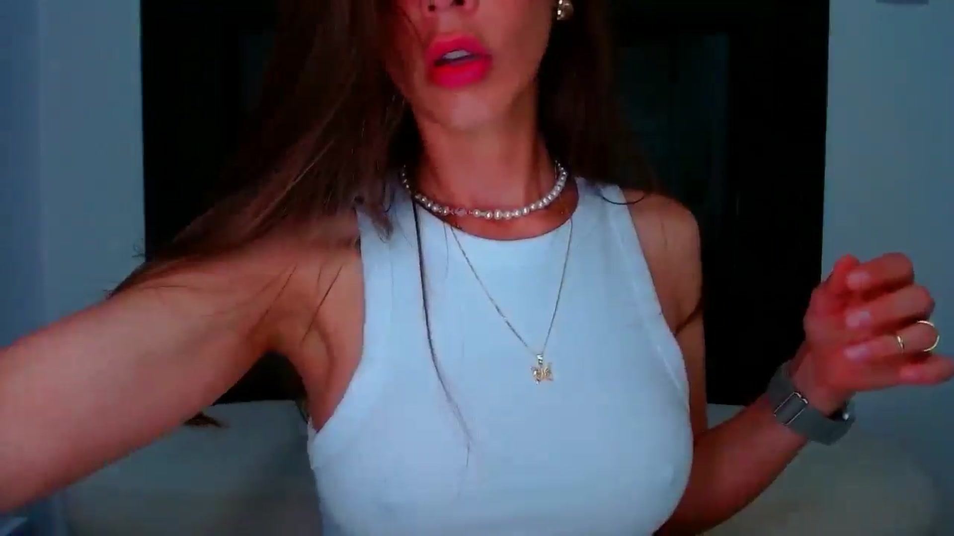 fresagirl video thumbnail