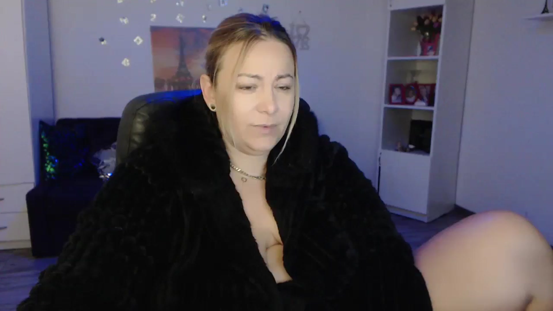 A_baby_Boo video thumbnail