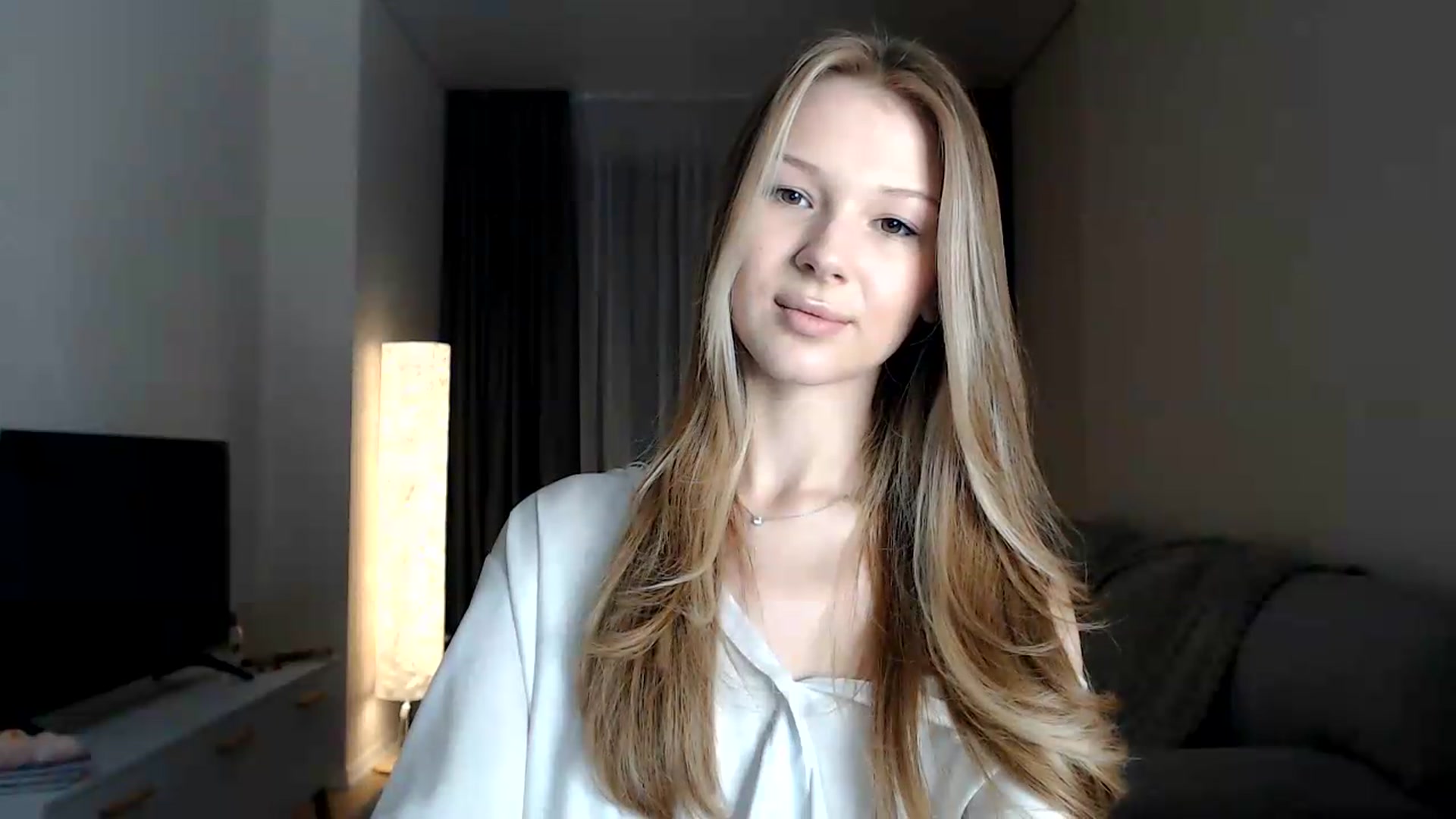 CuteBlonde video thumbnail