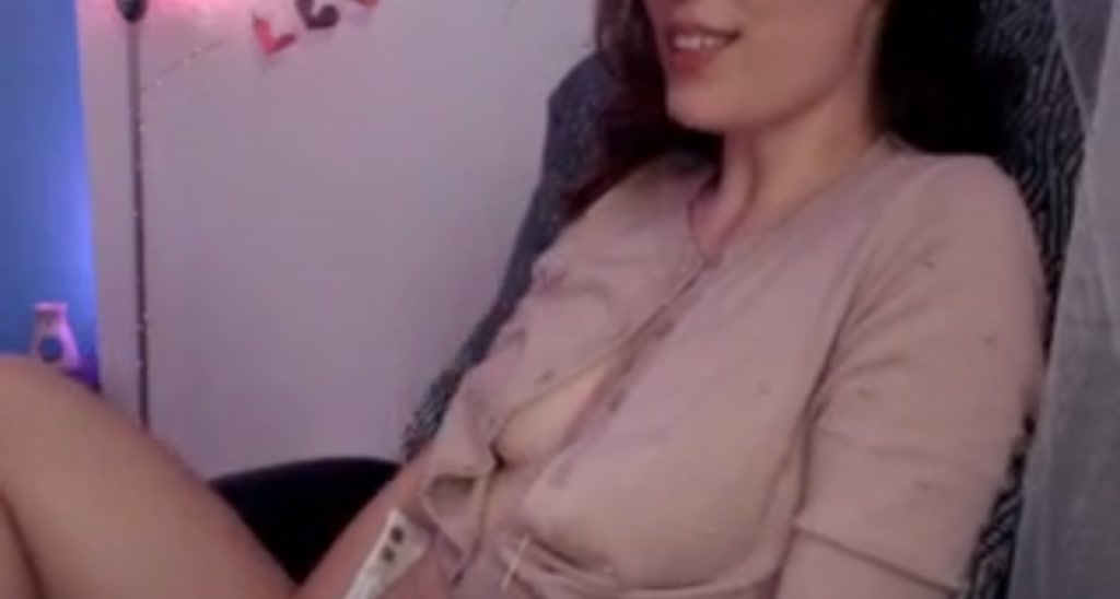 Bee_la video thumbnail