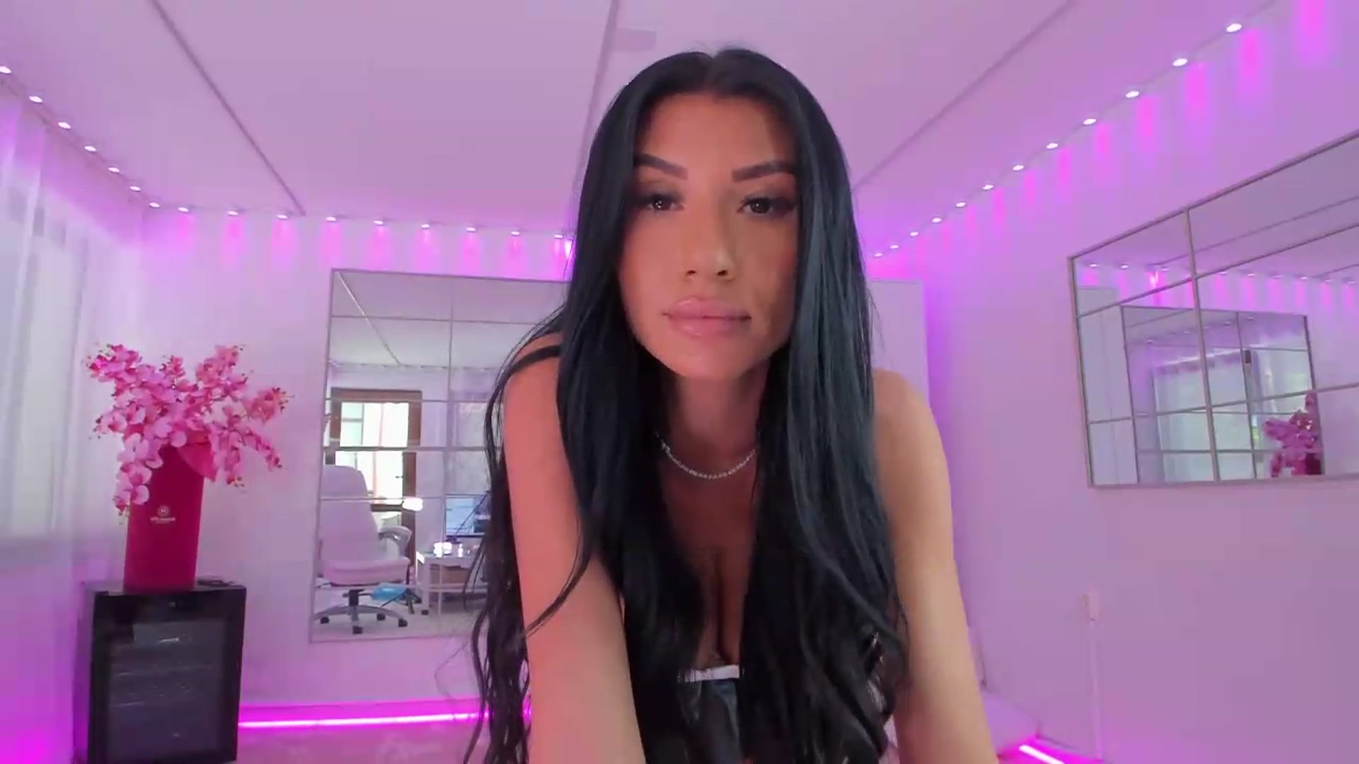 Miss_diamond_ video thumbnail