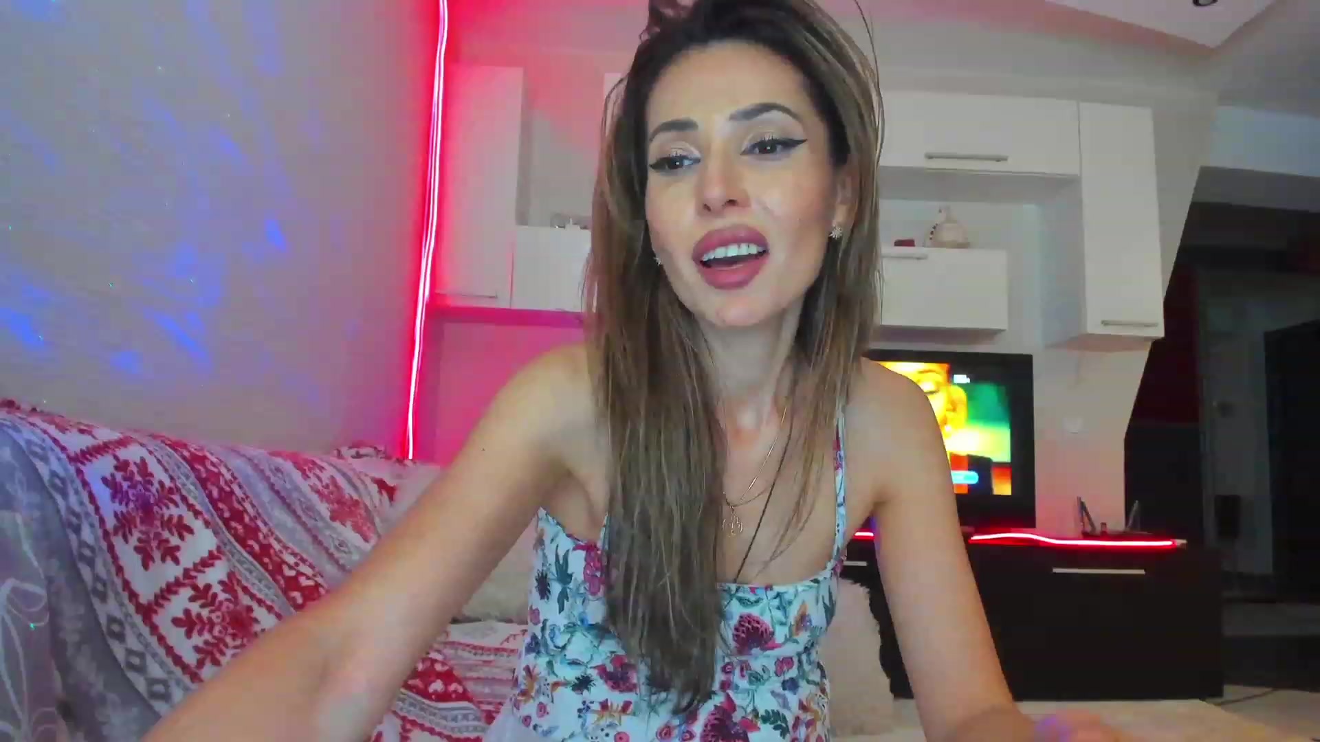 SmileyTinaa video thumbnail