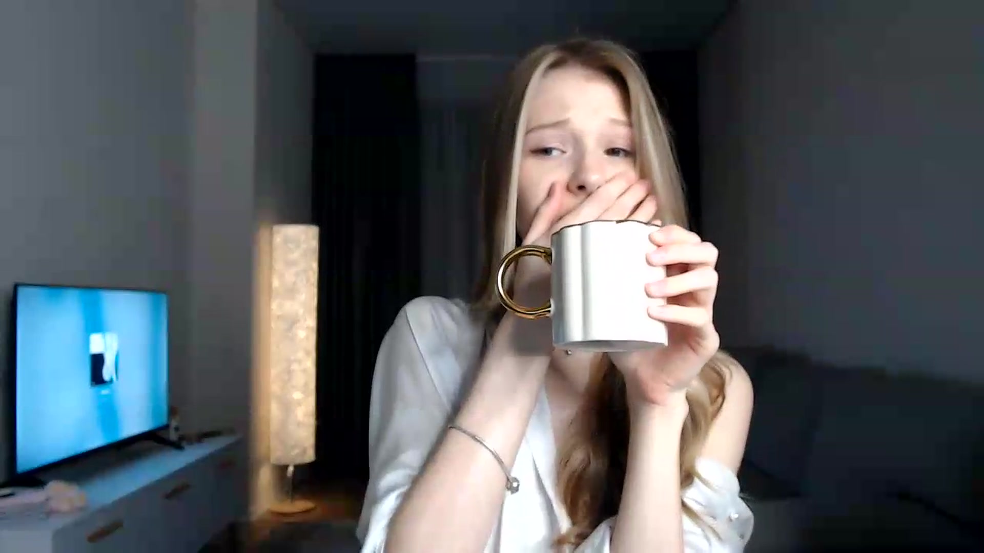 CuteBlonde video thumbnail