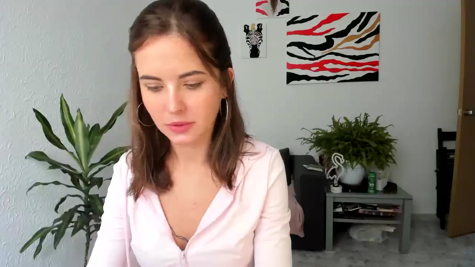 AhahaGirl video thumbnail