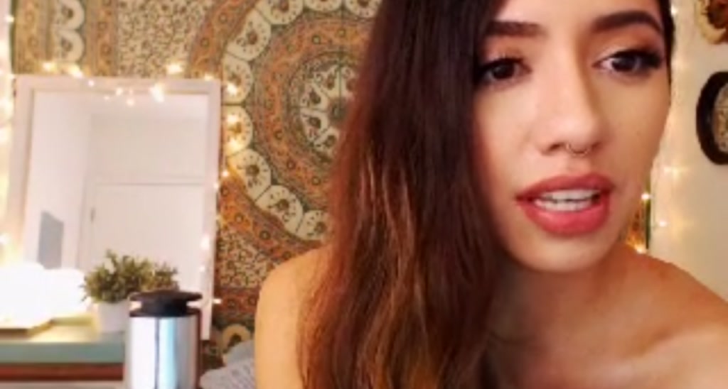 RobinMae video thumbnail