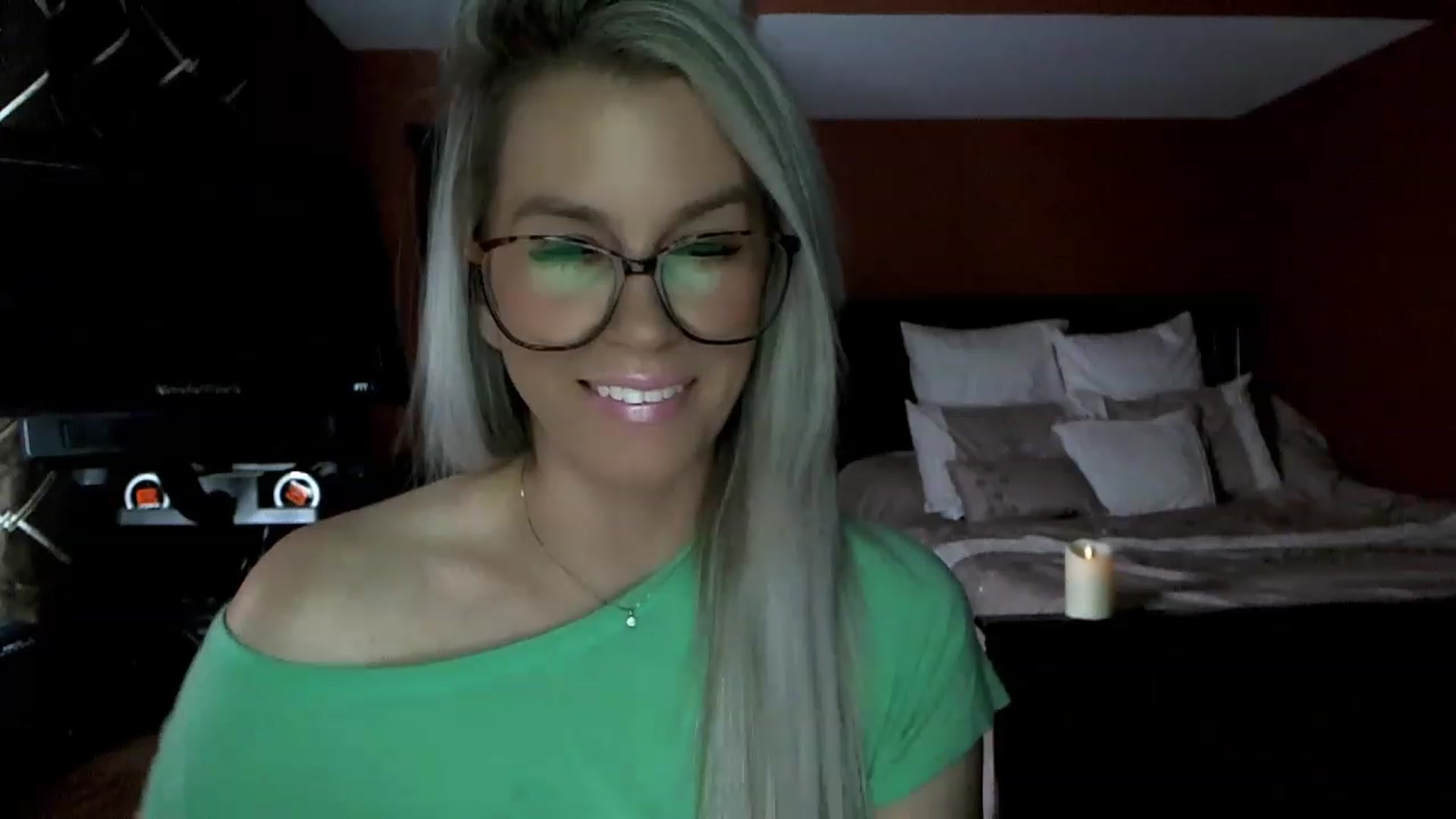 Cora9 video thumbnail