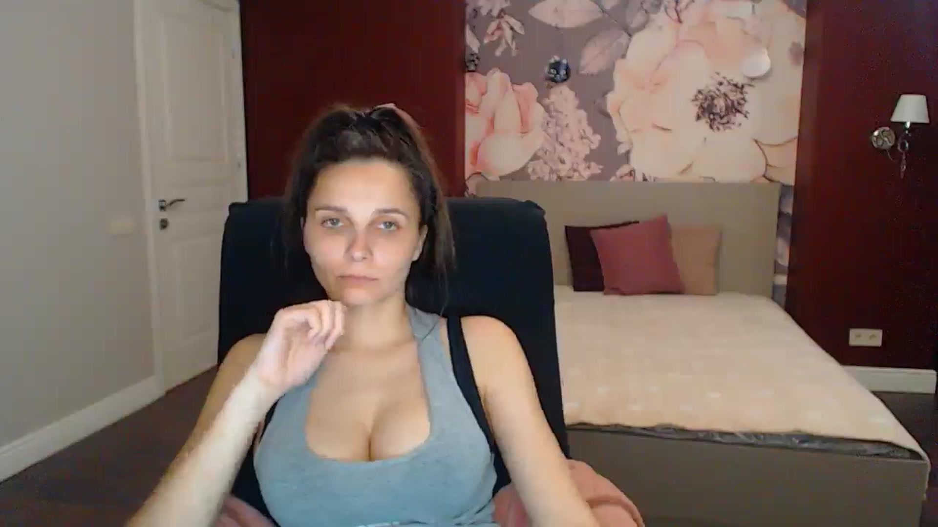 Karina_Mils video thumbnail