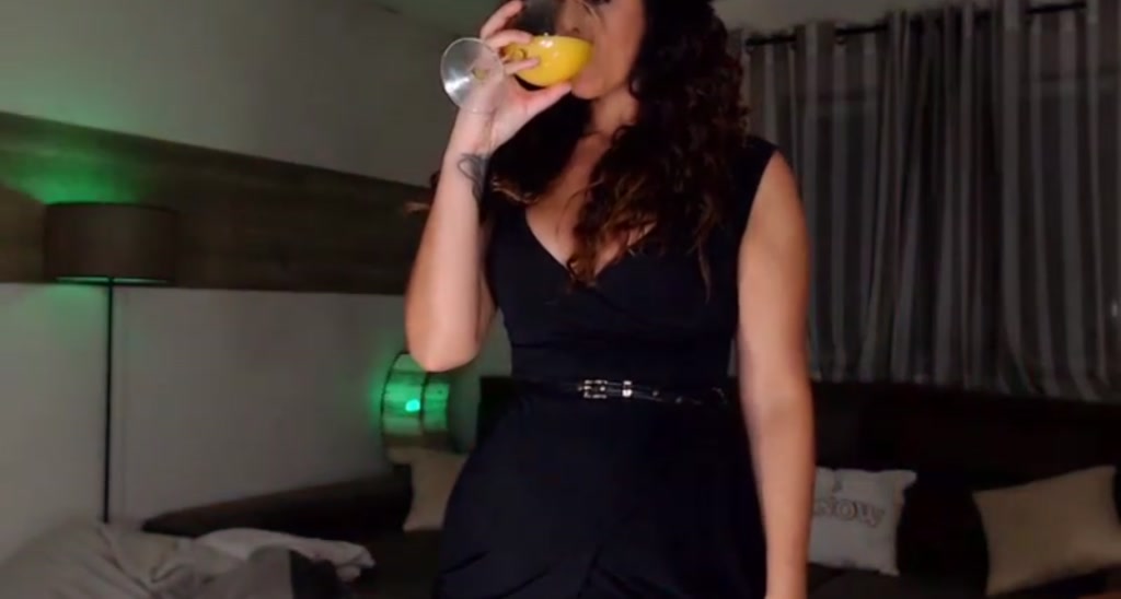 AnnBelle_ video thumbnail
