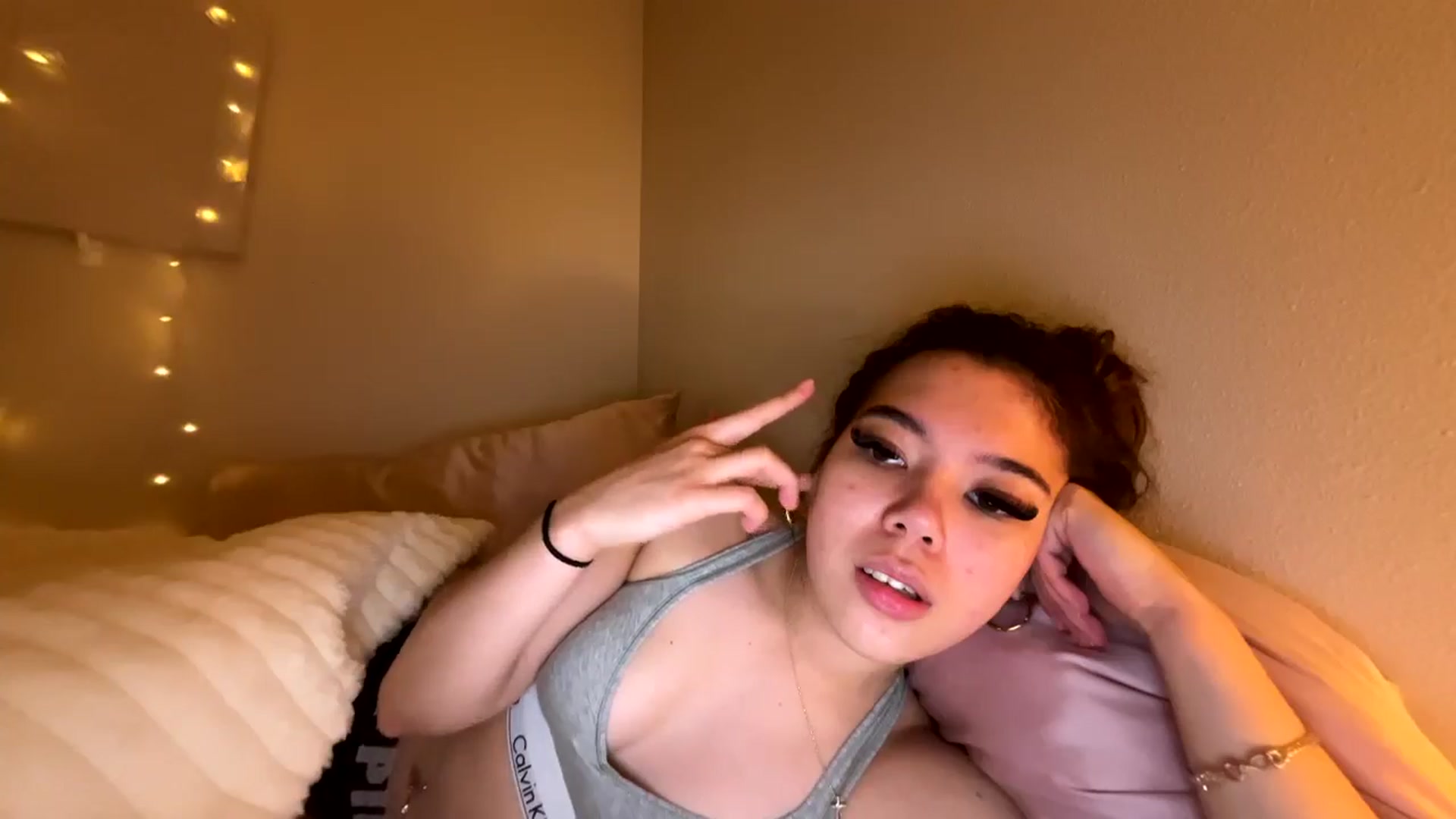 Natpeach video thumbnail