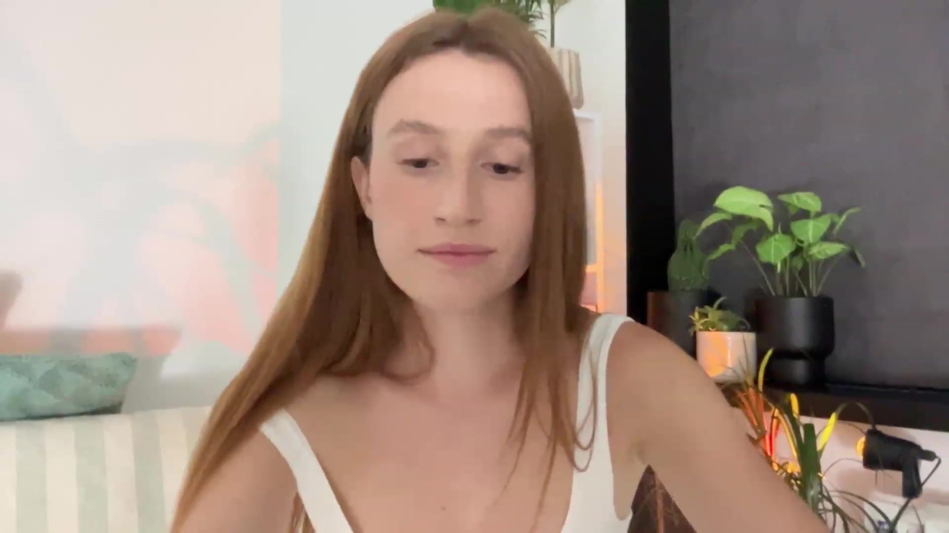 LovelyBvnny video thumbnail
