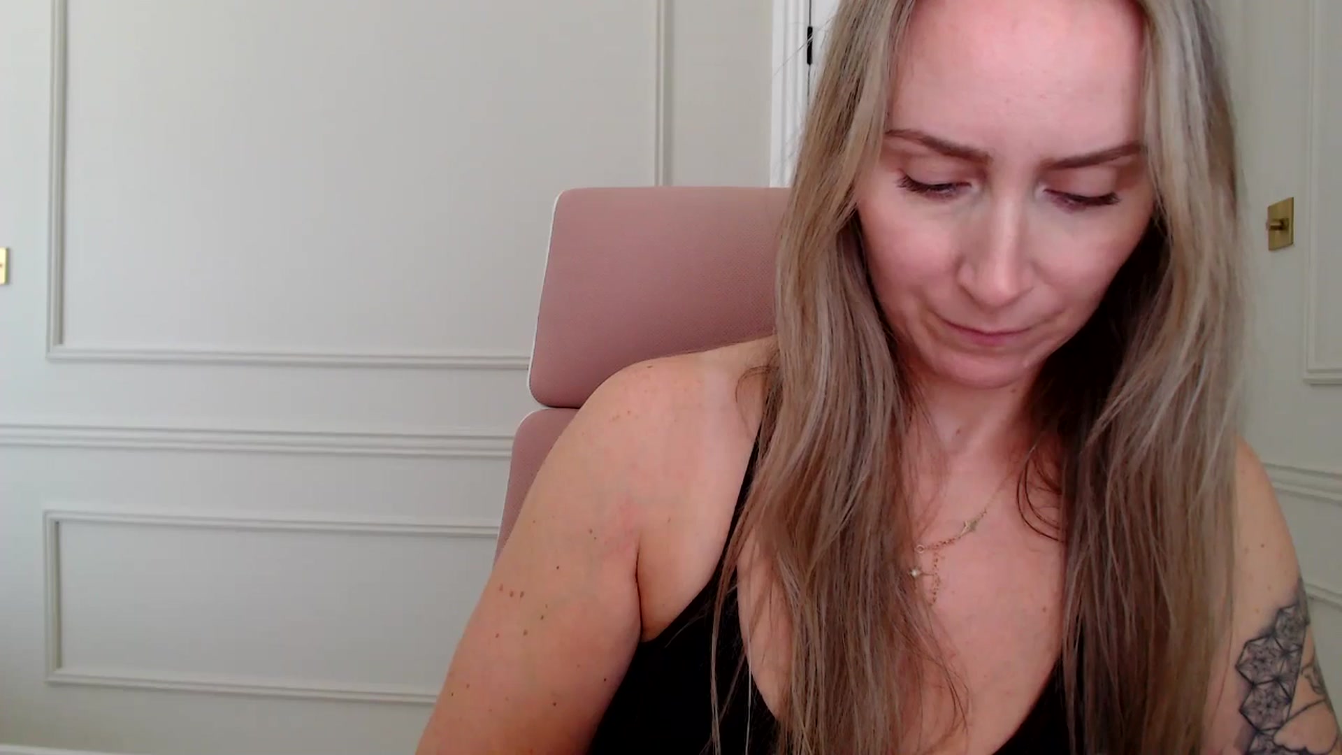 Boob_Jiggler video thumbnail