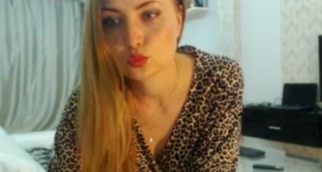 MsSnowWhite video thumbnail