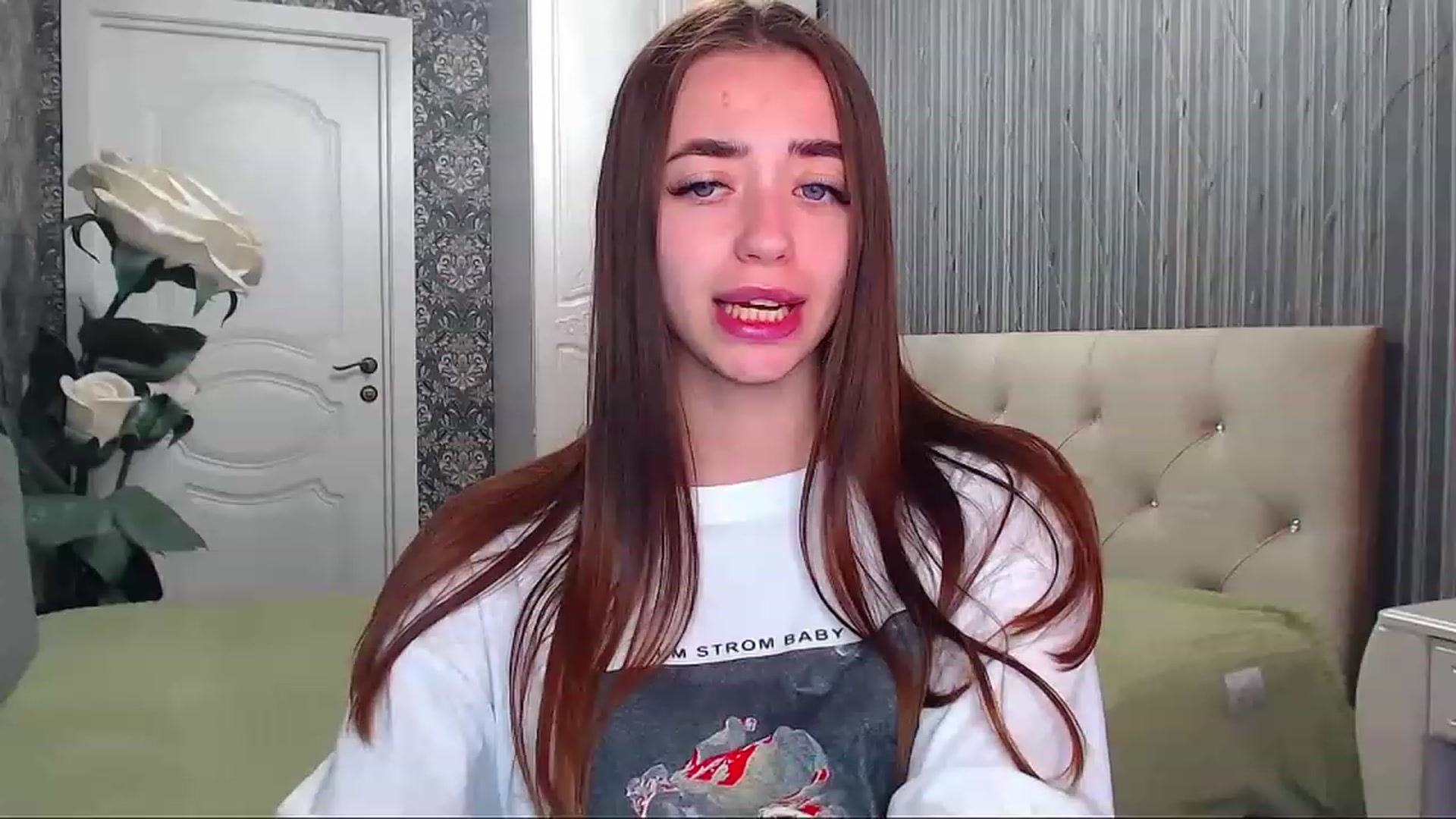 EmeraldLilyyy video thumbnail