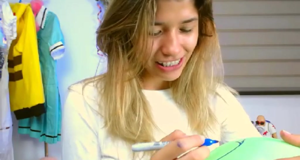 Agostinha_Red video thumbnail
