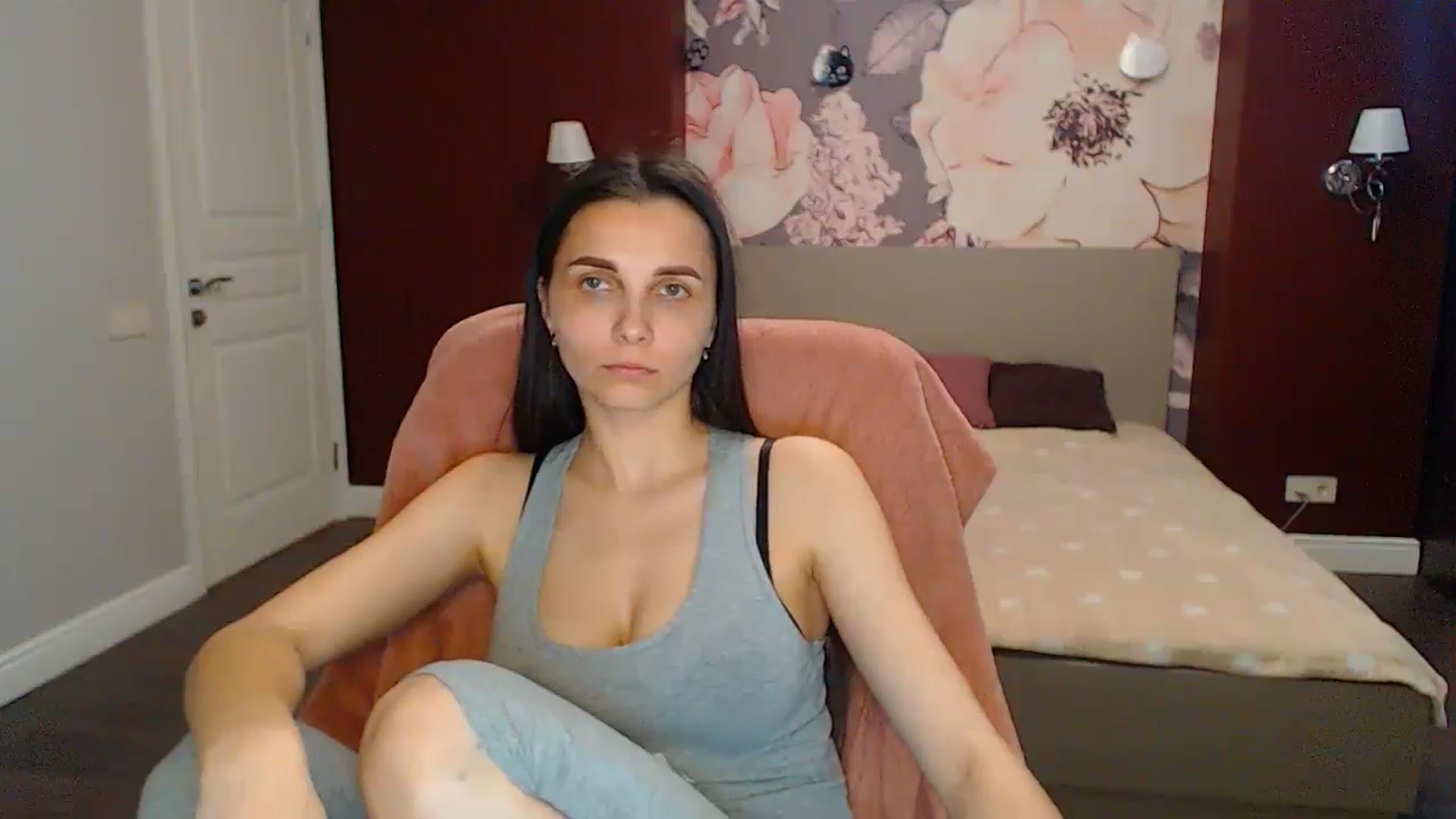 Karina_Mils video thumbnail