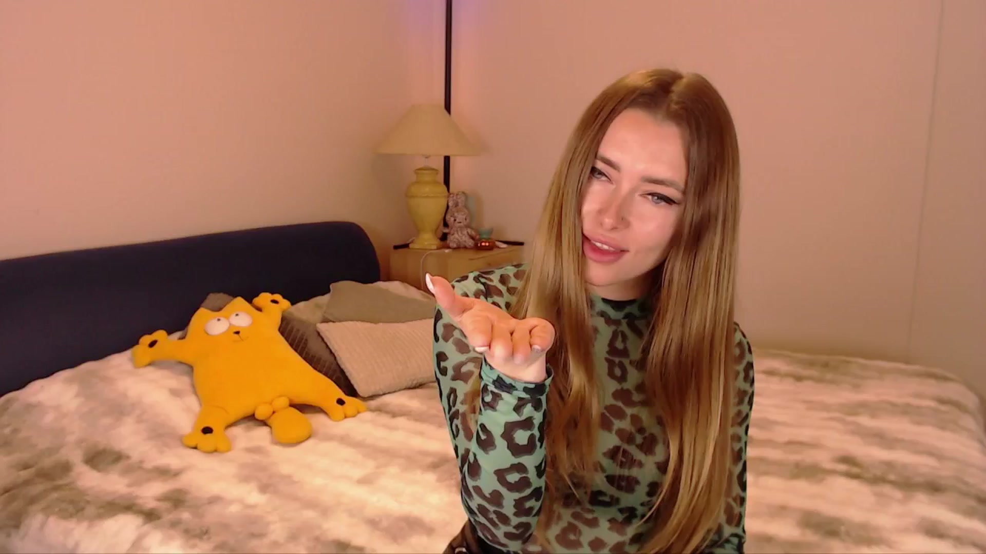 SimonsWife video thumbnail