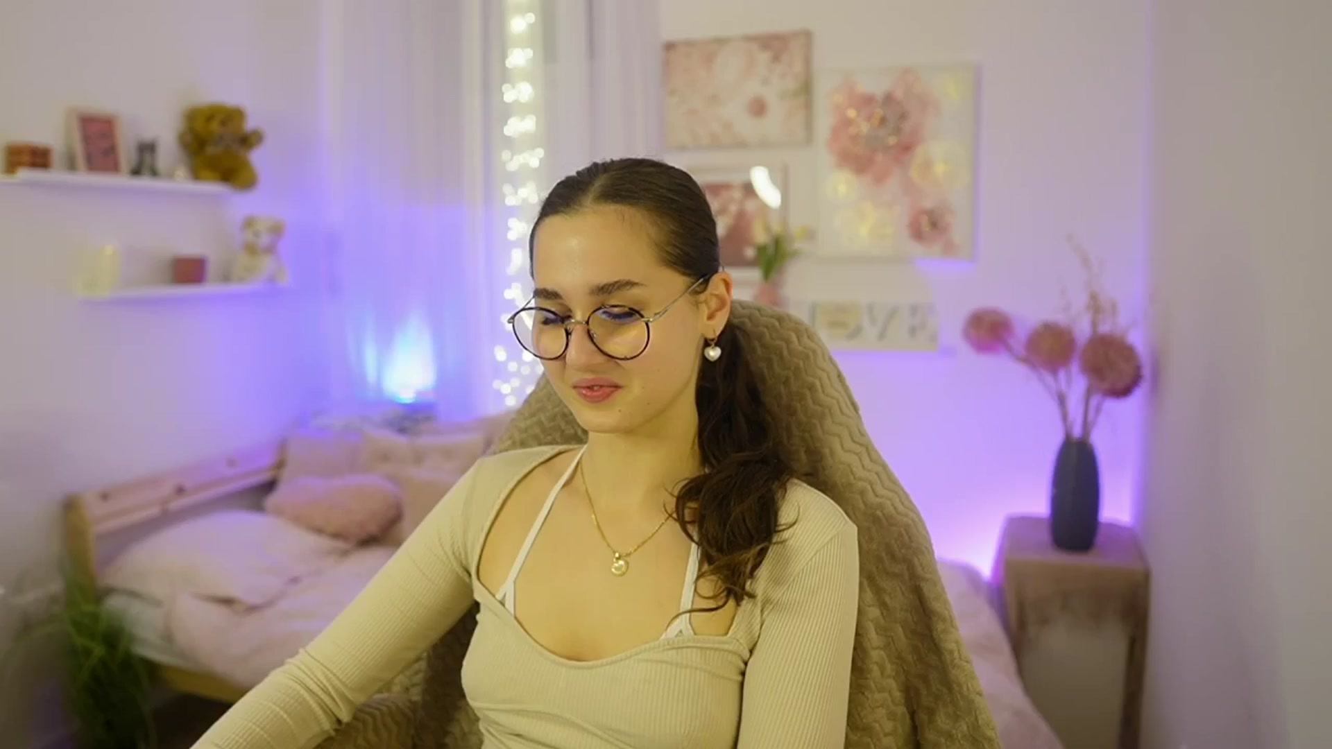 Anita_Grey_ video thumbnail