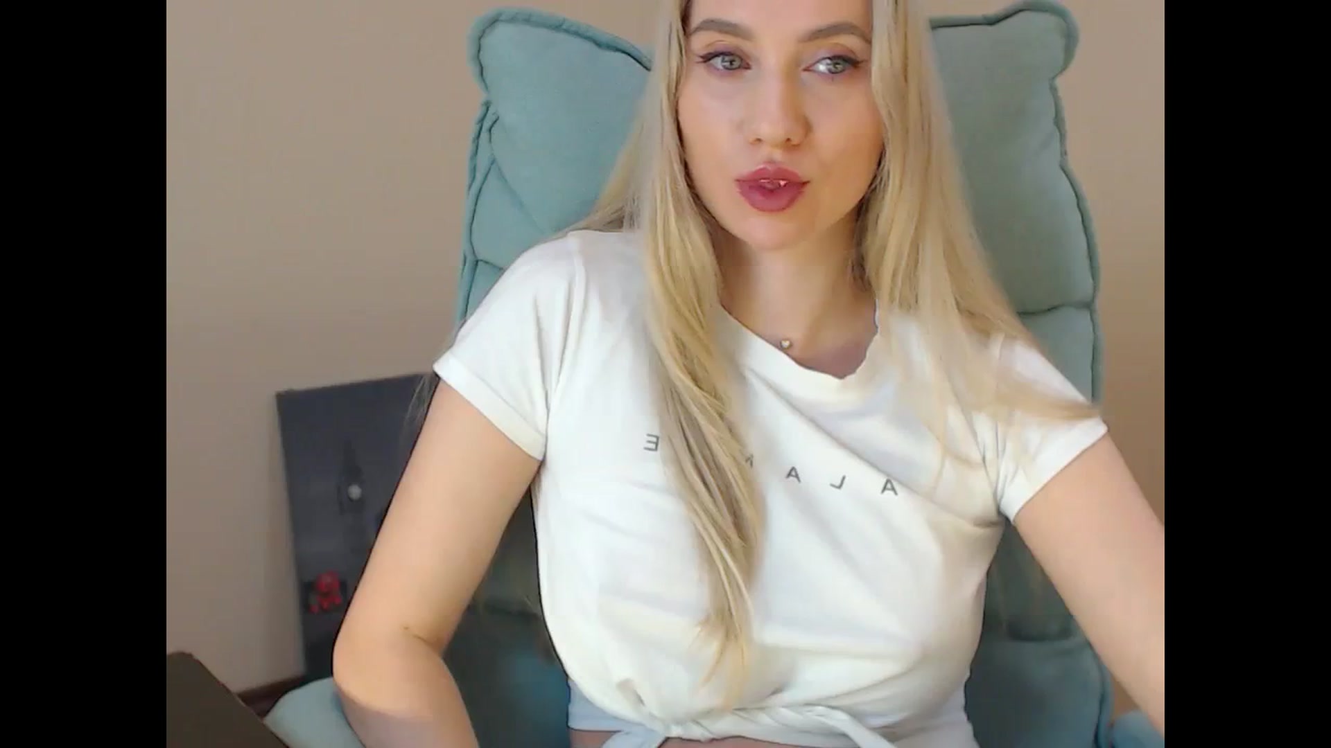 Miss_Sylvia video thumbnail