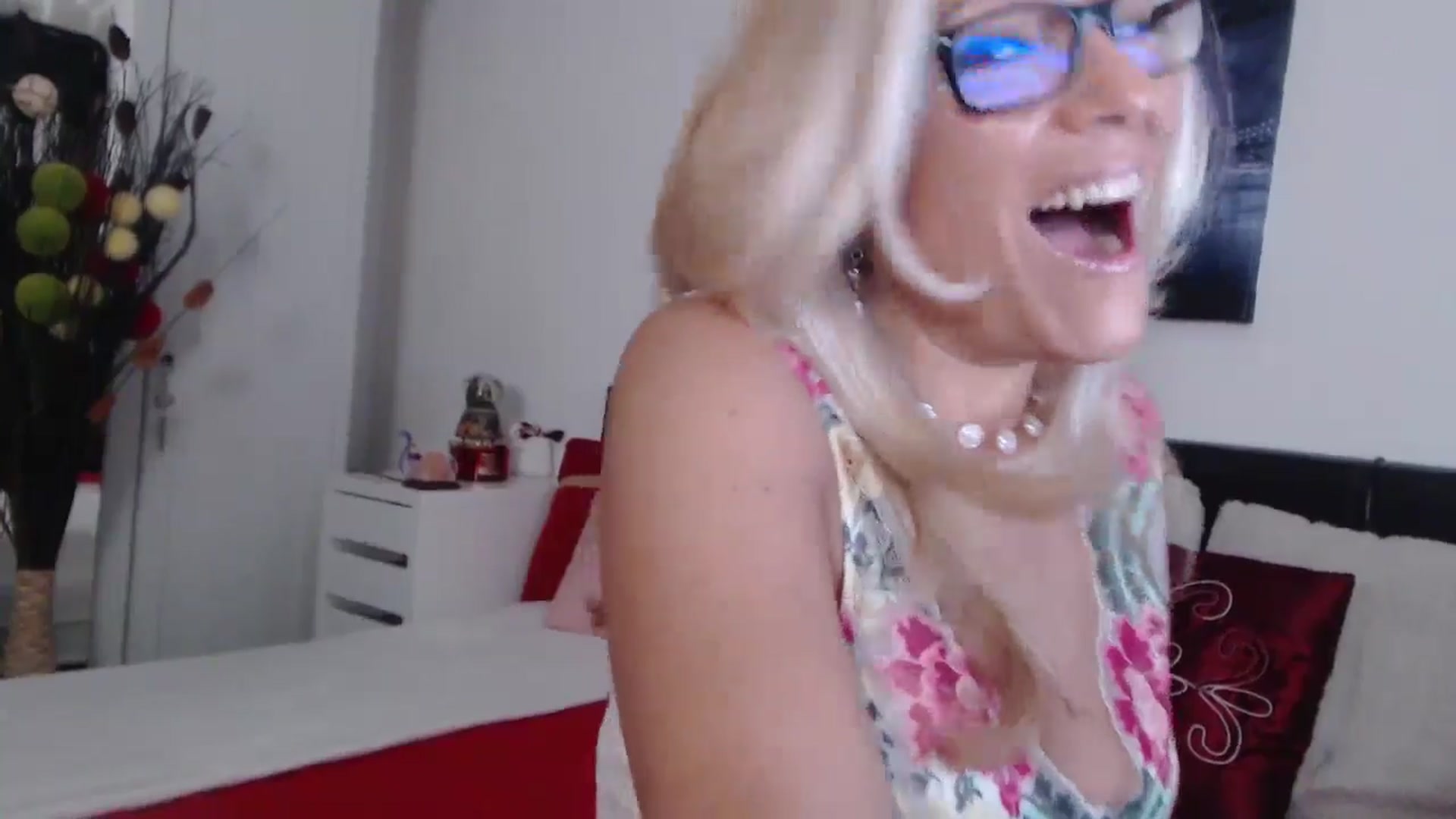 Reeya71 video thumbnail