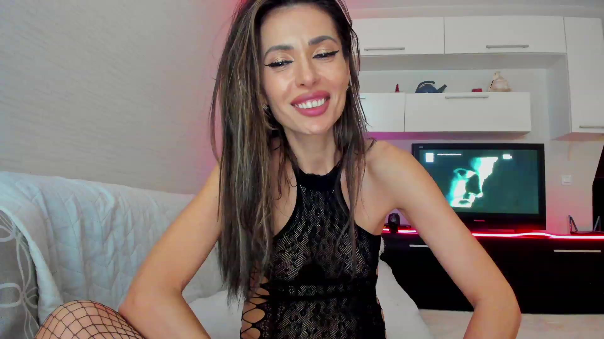 SmileyTinaa video thumbnail