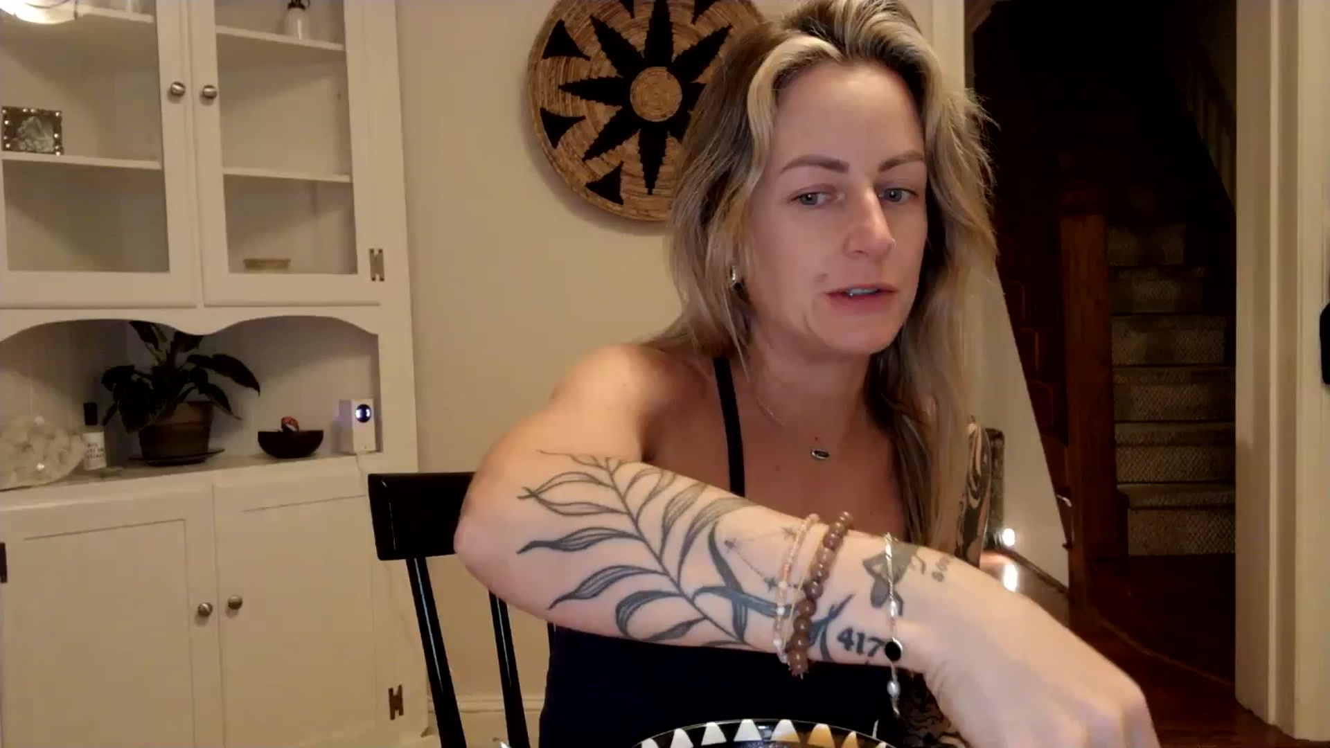 Lena_bee video thumbnail