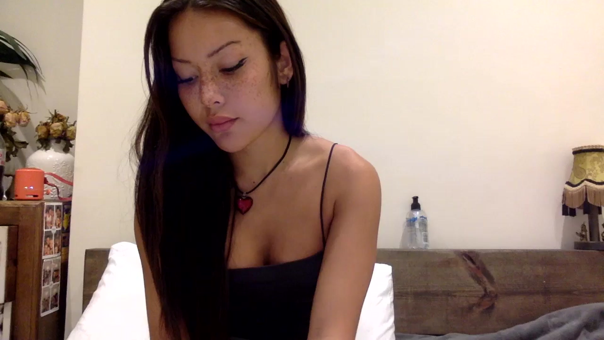 Miss_emiko video thumbnail