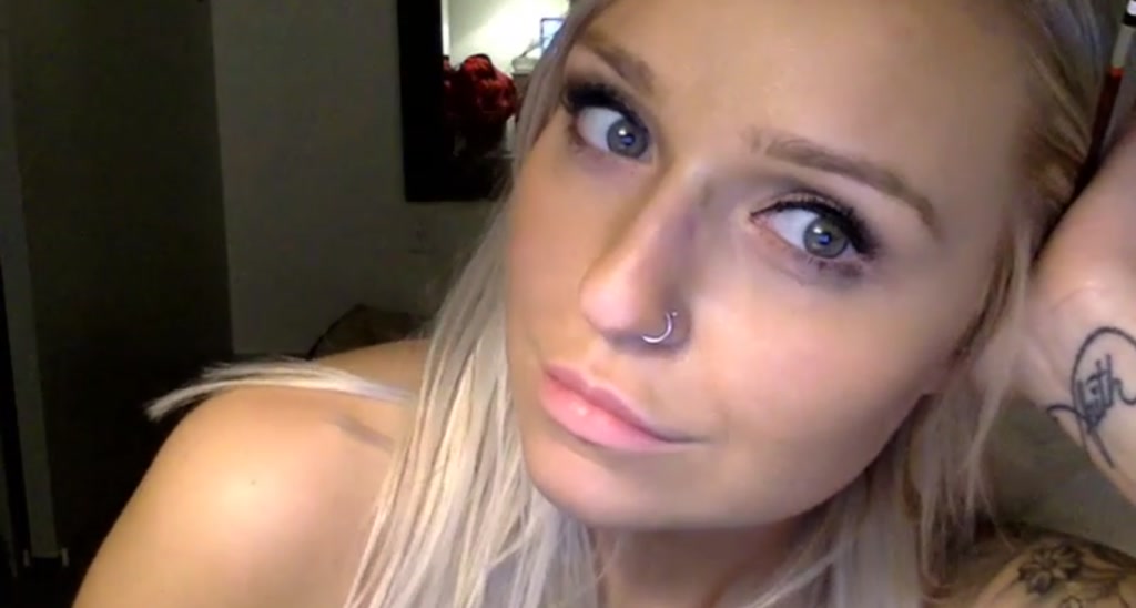 KissMyTitsPls video thumbnail