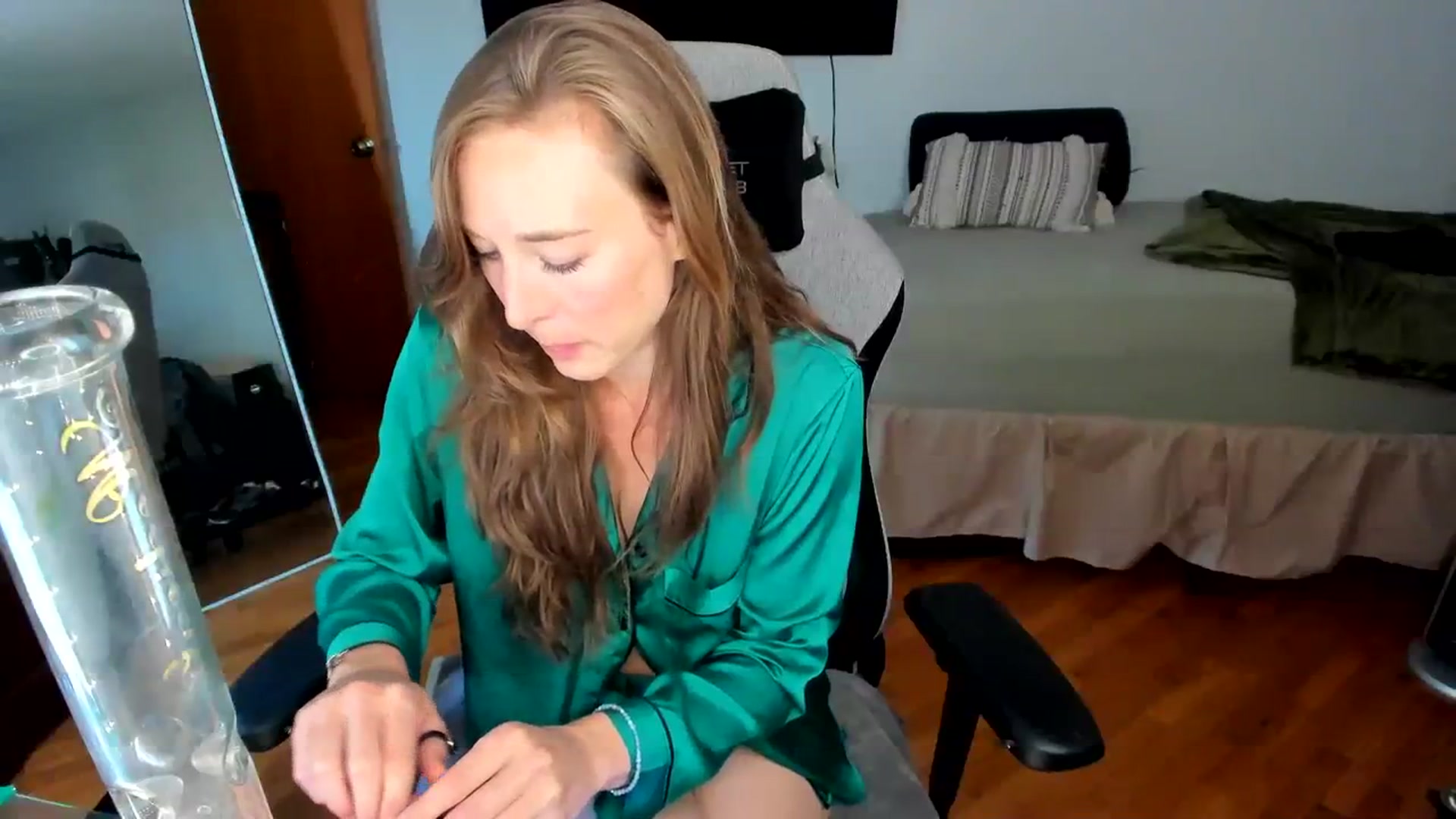 She_is_Sam video thumbnail
