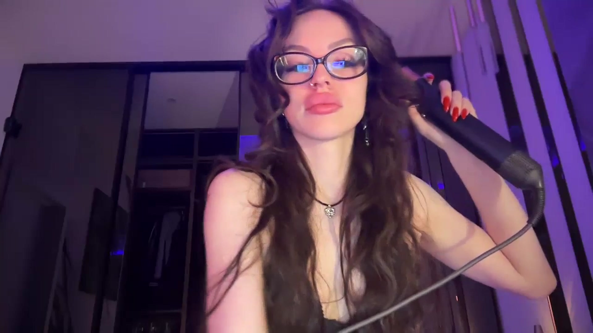 UGLYGIRL_ video thumbnail