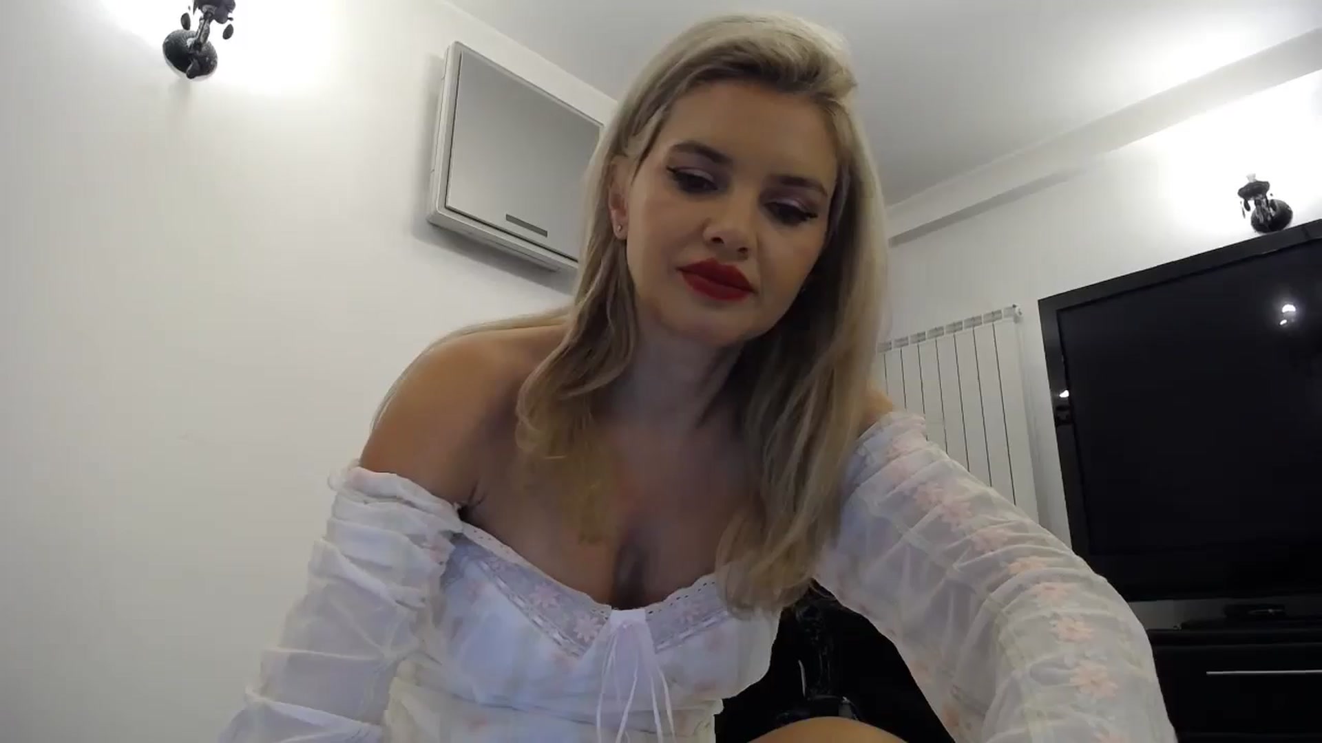 Klarita video thumbnail