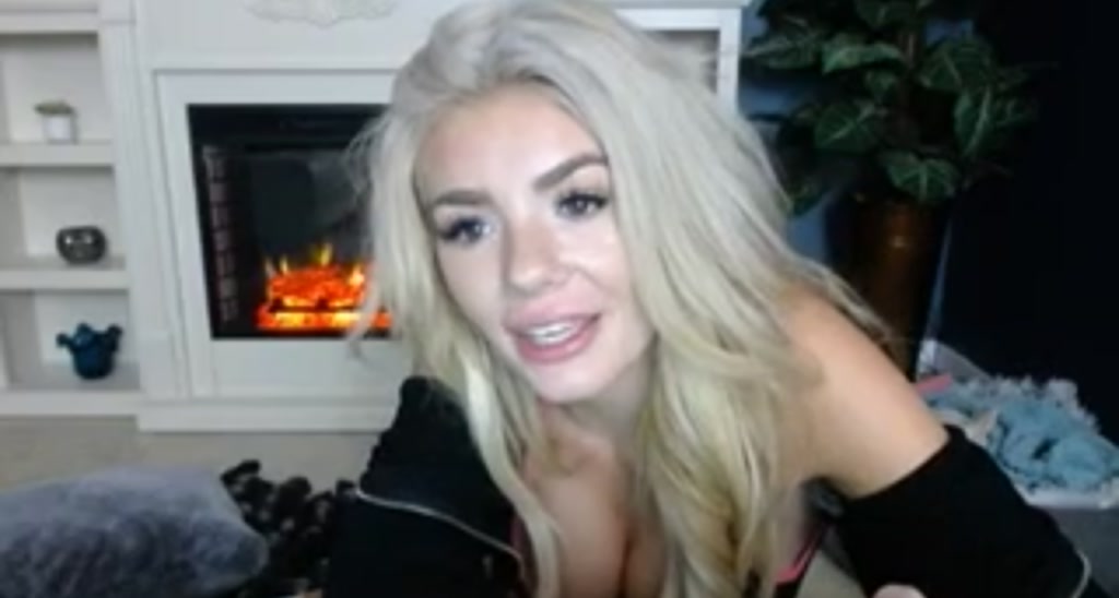 Elainaaxoxo video thumbnail