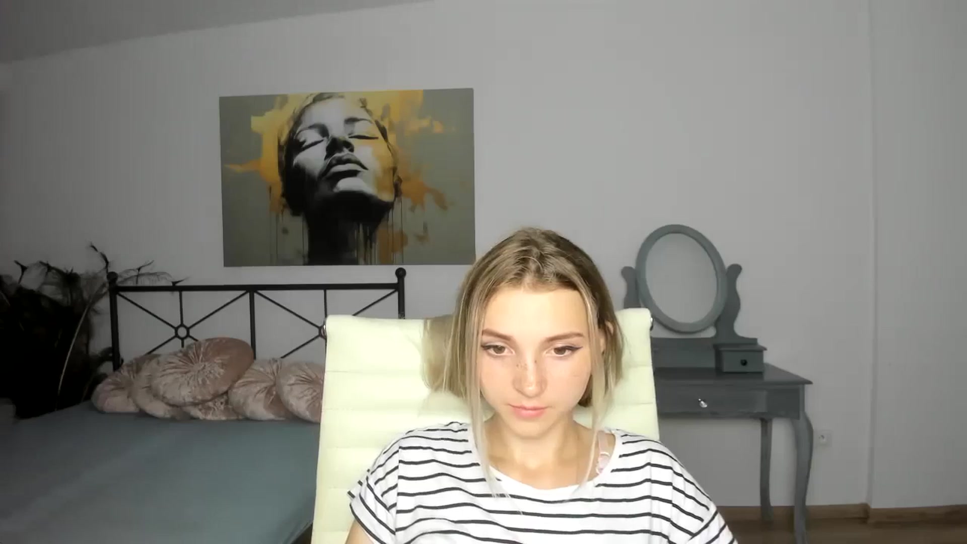 Daisyy video thumbnail