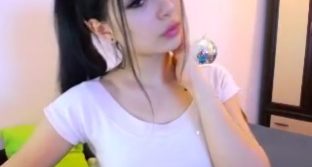 Amanda_Peach video thumbnail
