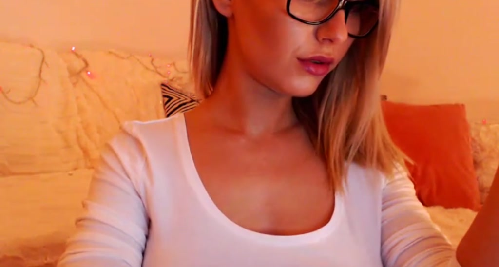 Simi__ video thumbnail