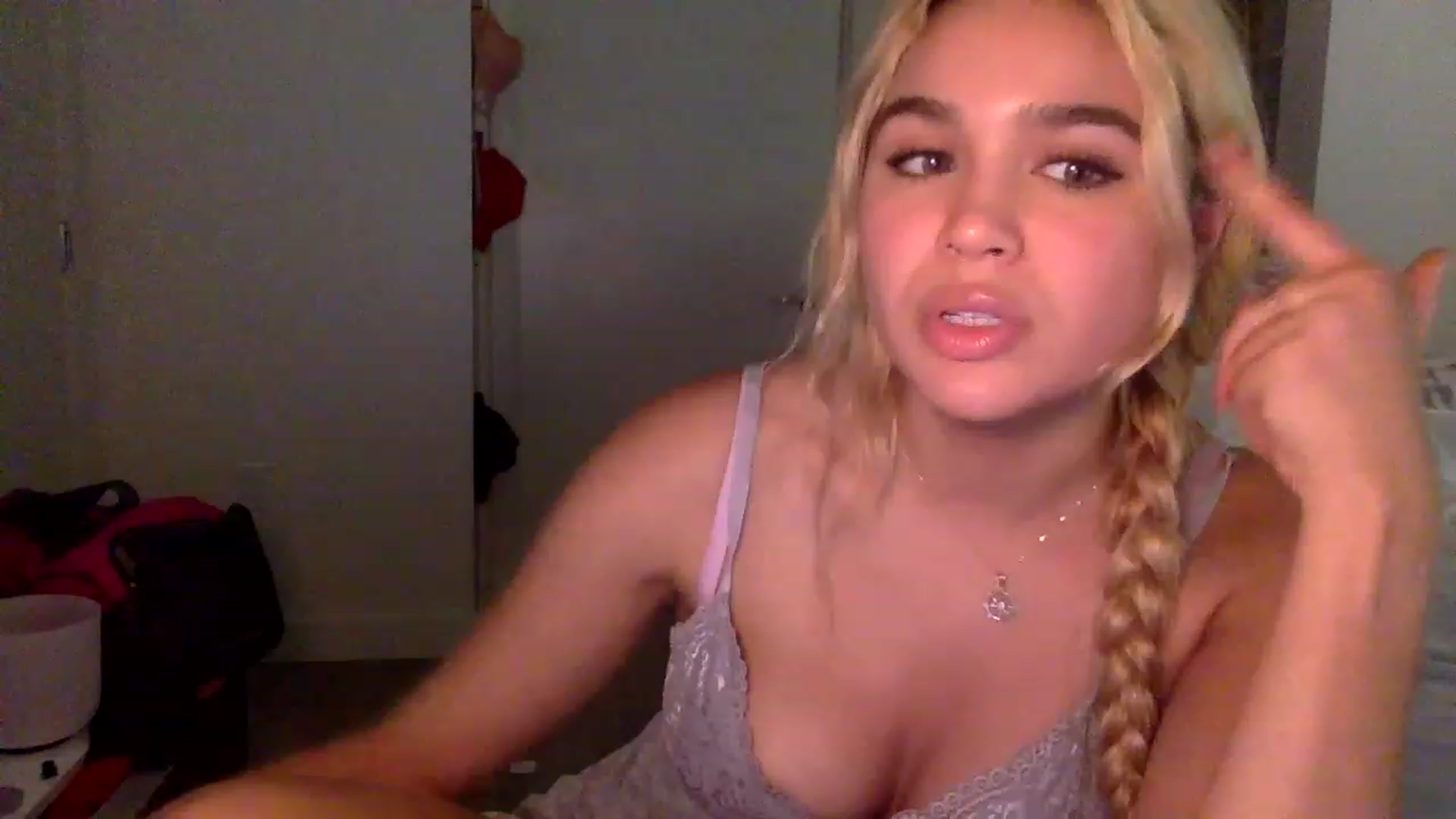 sincerelypeny video thumbnail