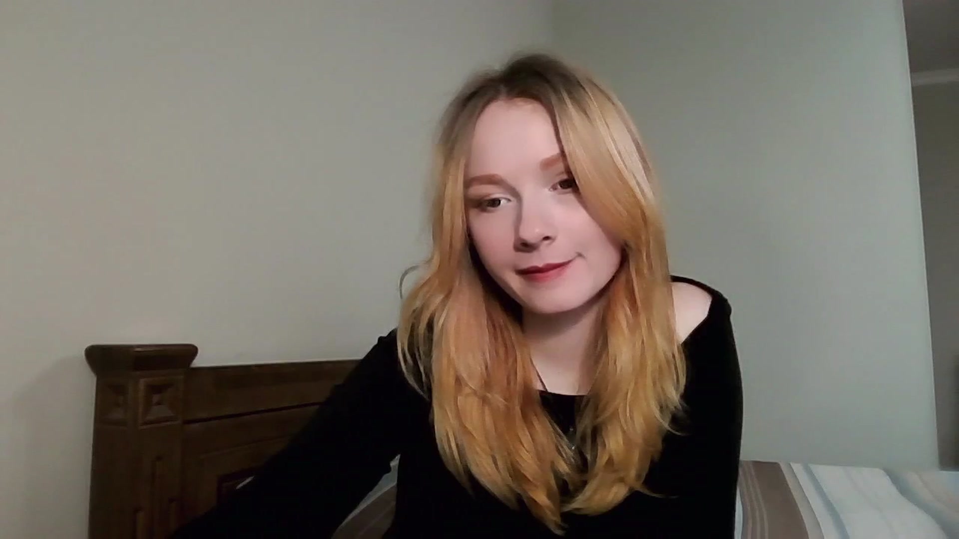 MiaFox video thumbnail
