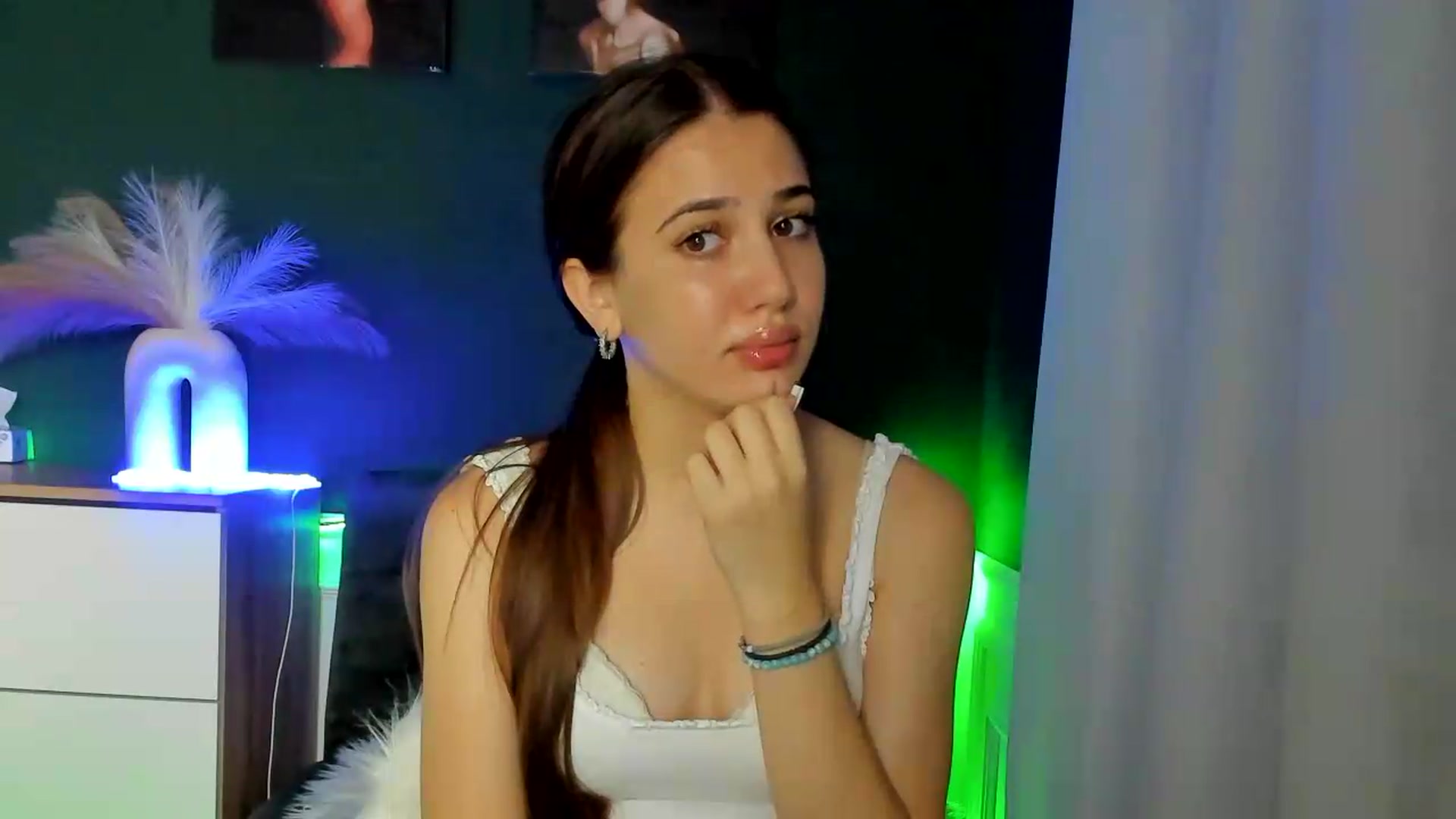 AlexaPirs video thumbnail