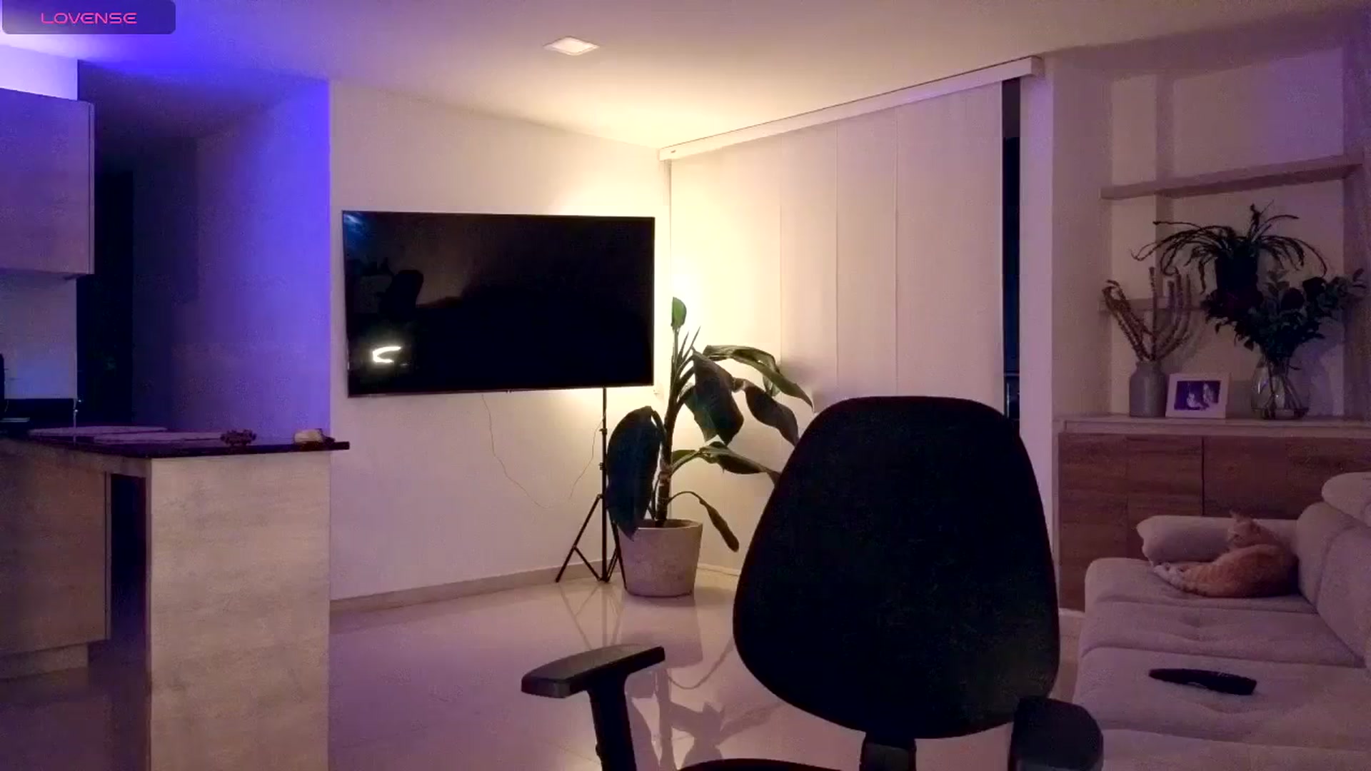 SinyMoore video thumbnail