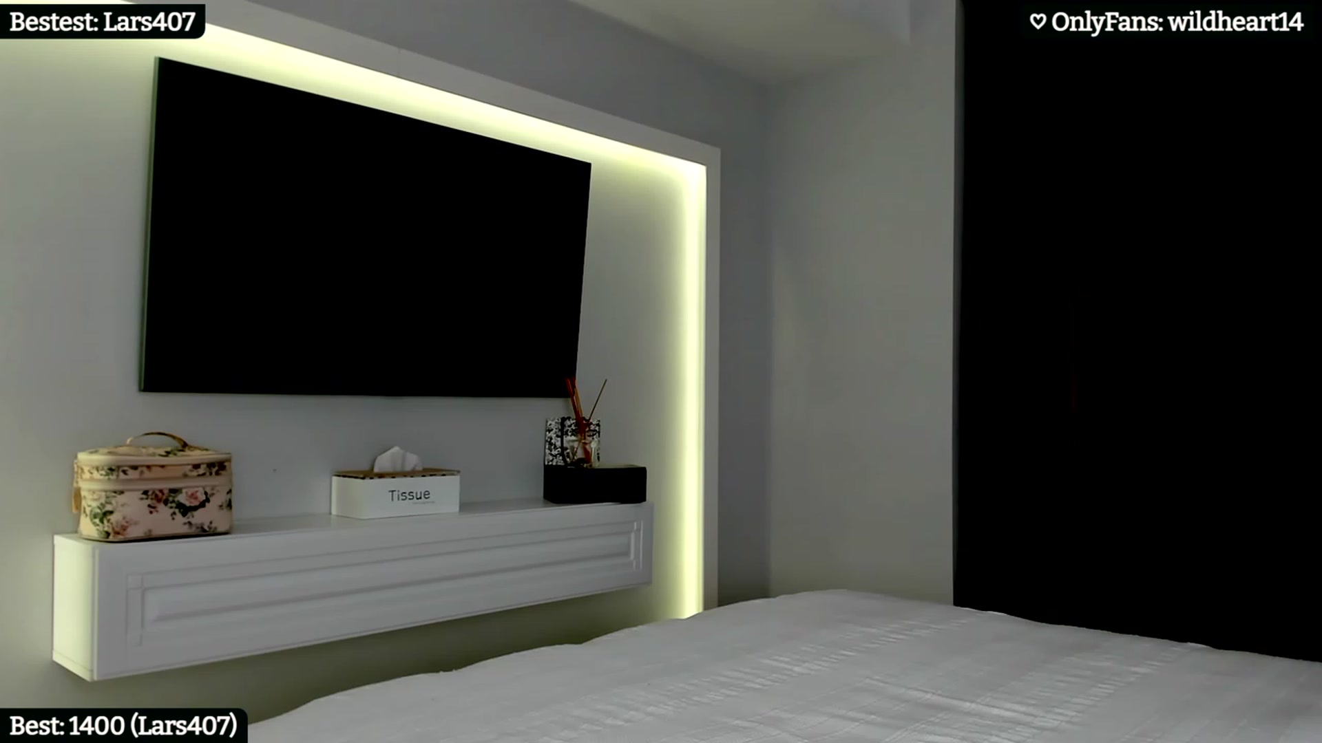 Yveline video thumbnail
