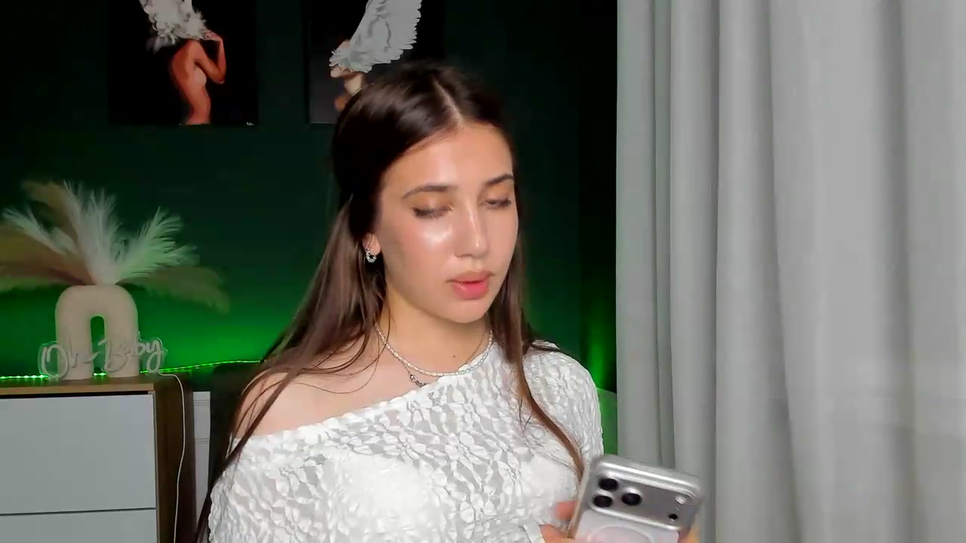 AlexaPirs video thumbnail