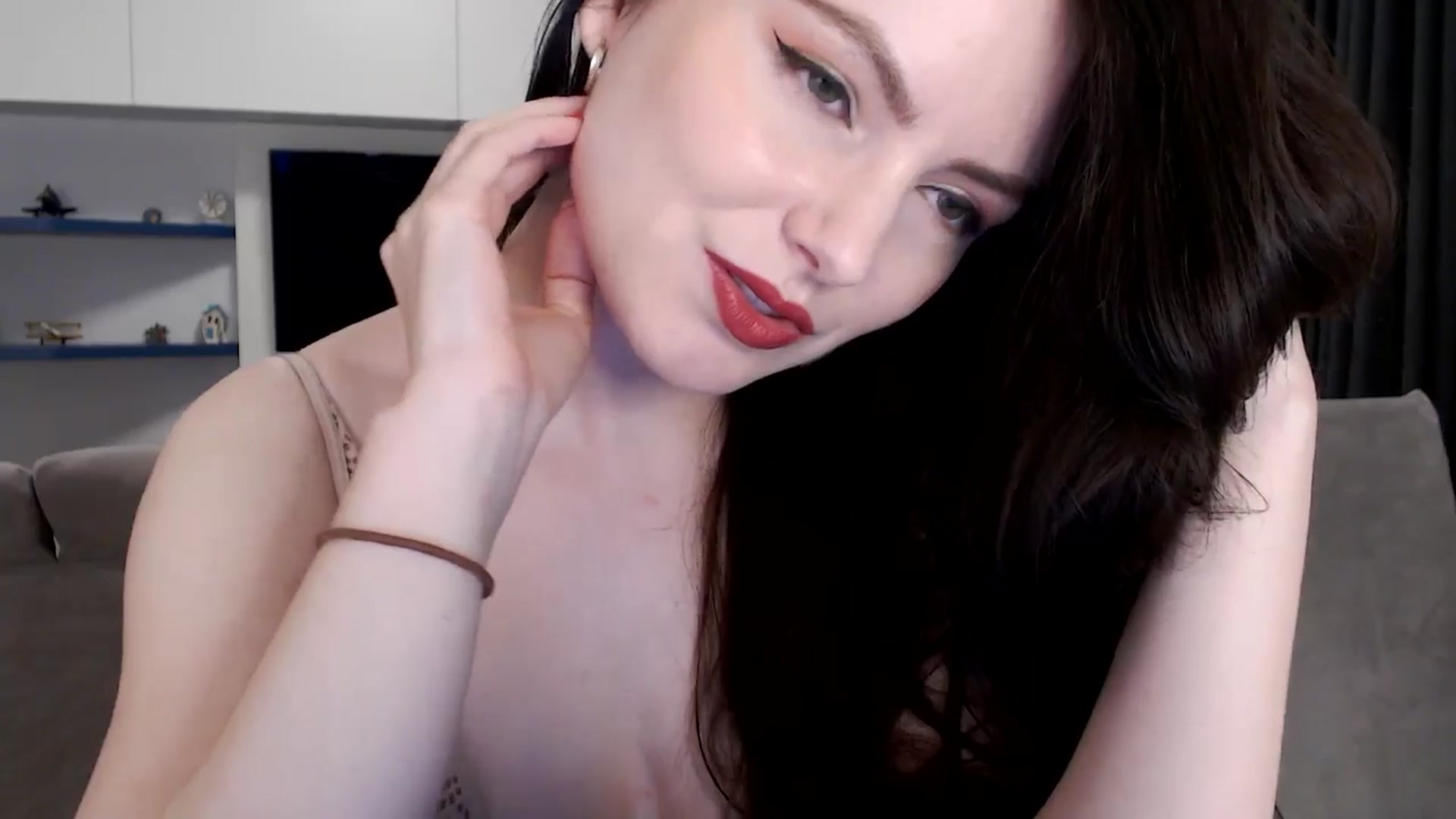 Aryelle_ video thumbnail