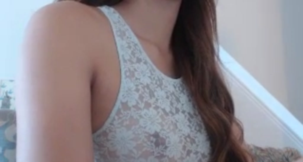 MissReinaT video thumbnail