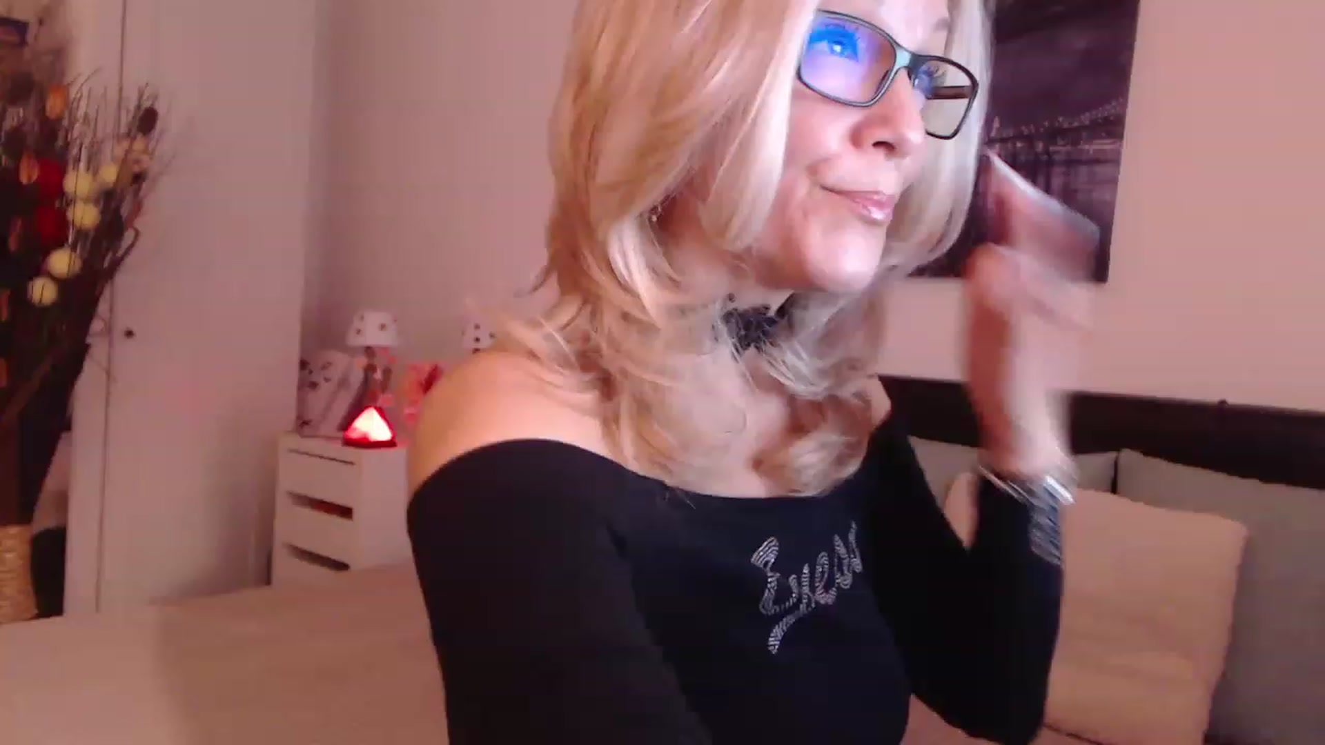 Reeya71 video thumbnail
